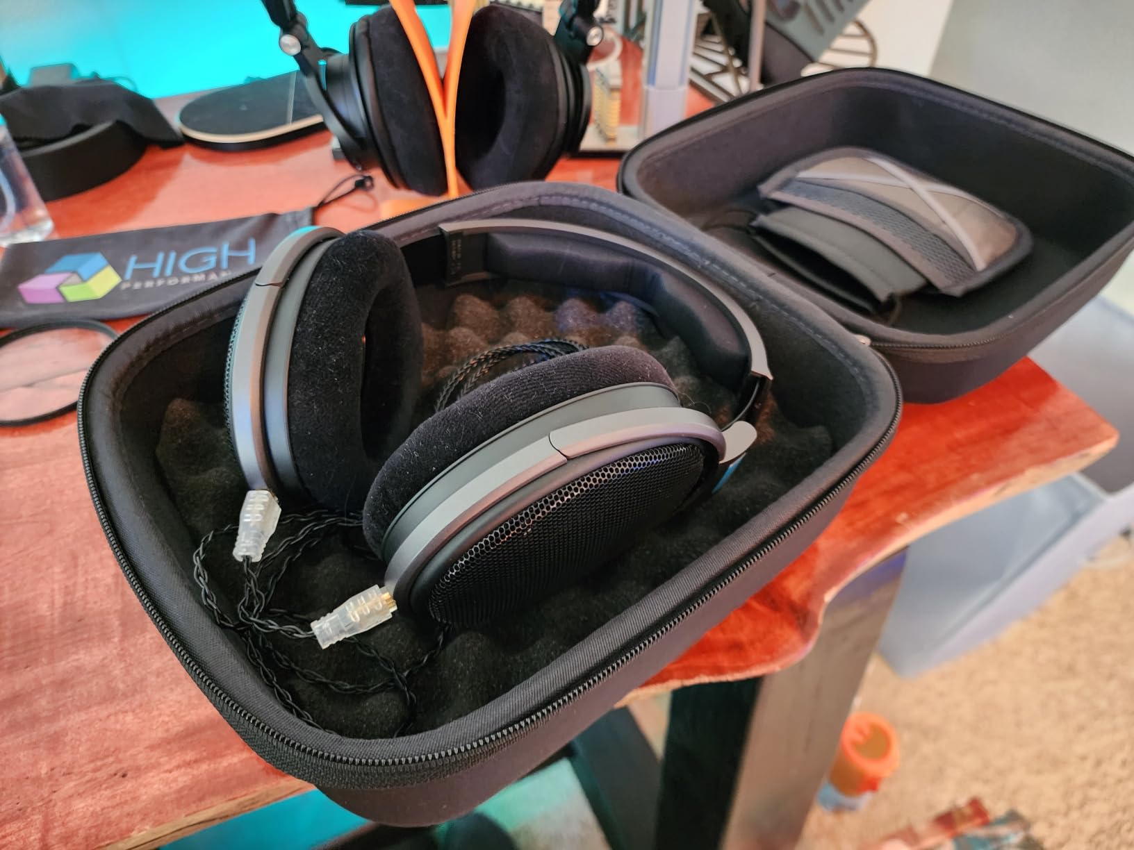 Sennheiser HD600 Headphones | Open-back design with noise isolation and ear cushions for studio monitoring, hi-fi listening and recording customer photo 2