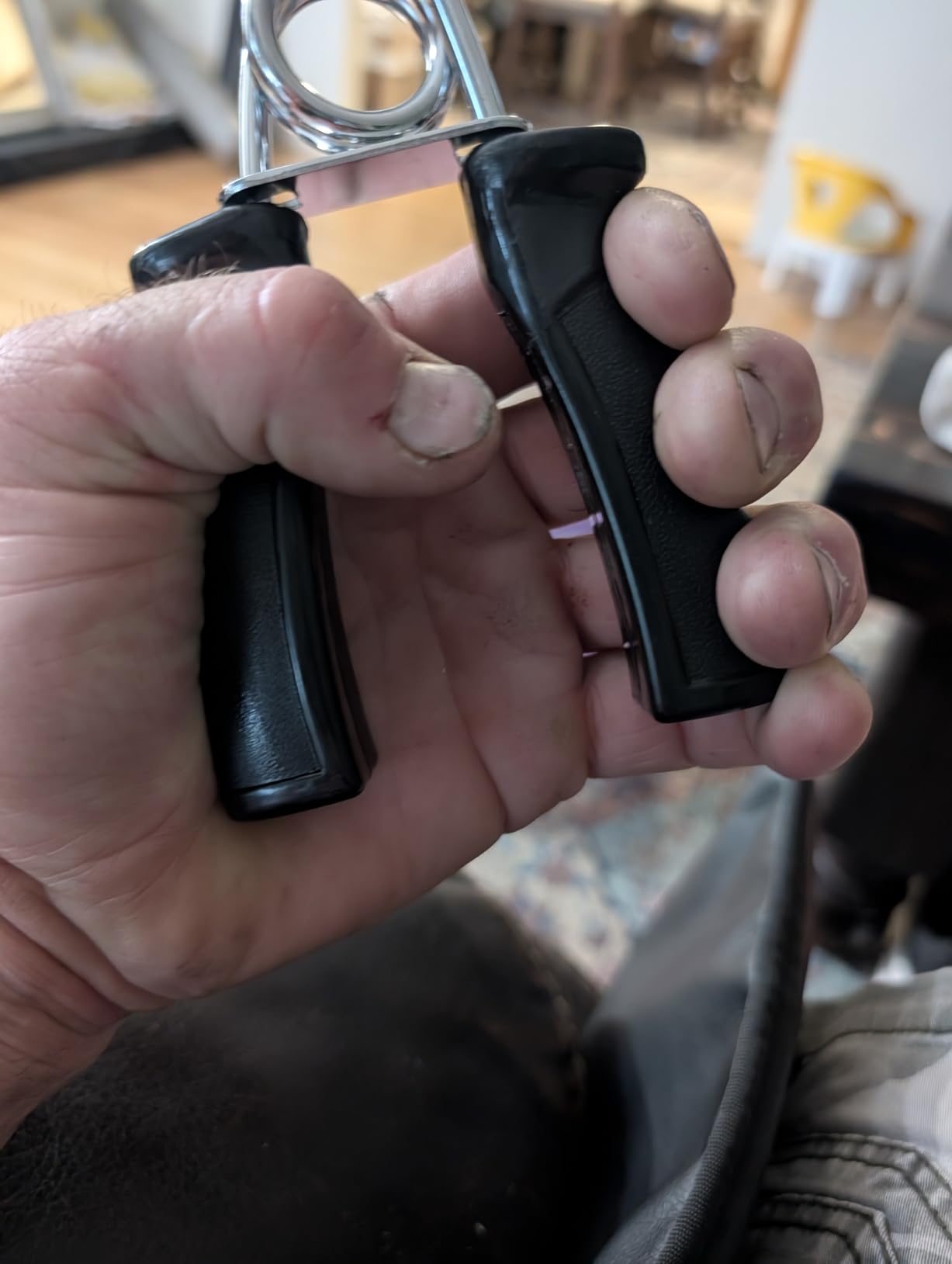 CanDo Ergonomic Hand Grip customer photo 1