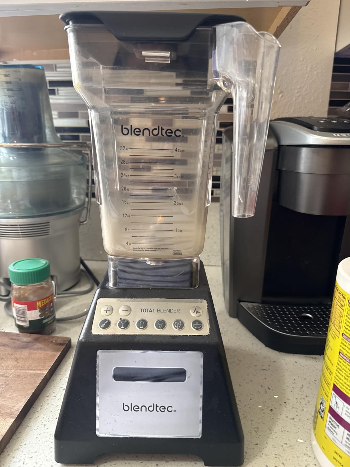 Blendtec Total Blender Classic (Black) & 75oz FourSide Jar customer photo 1