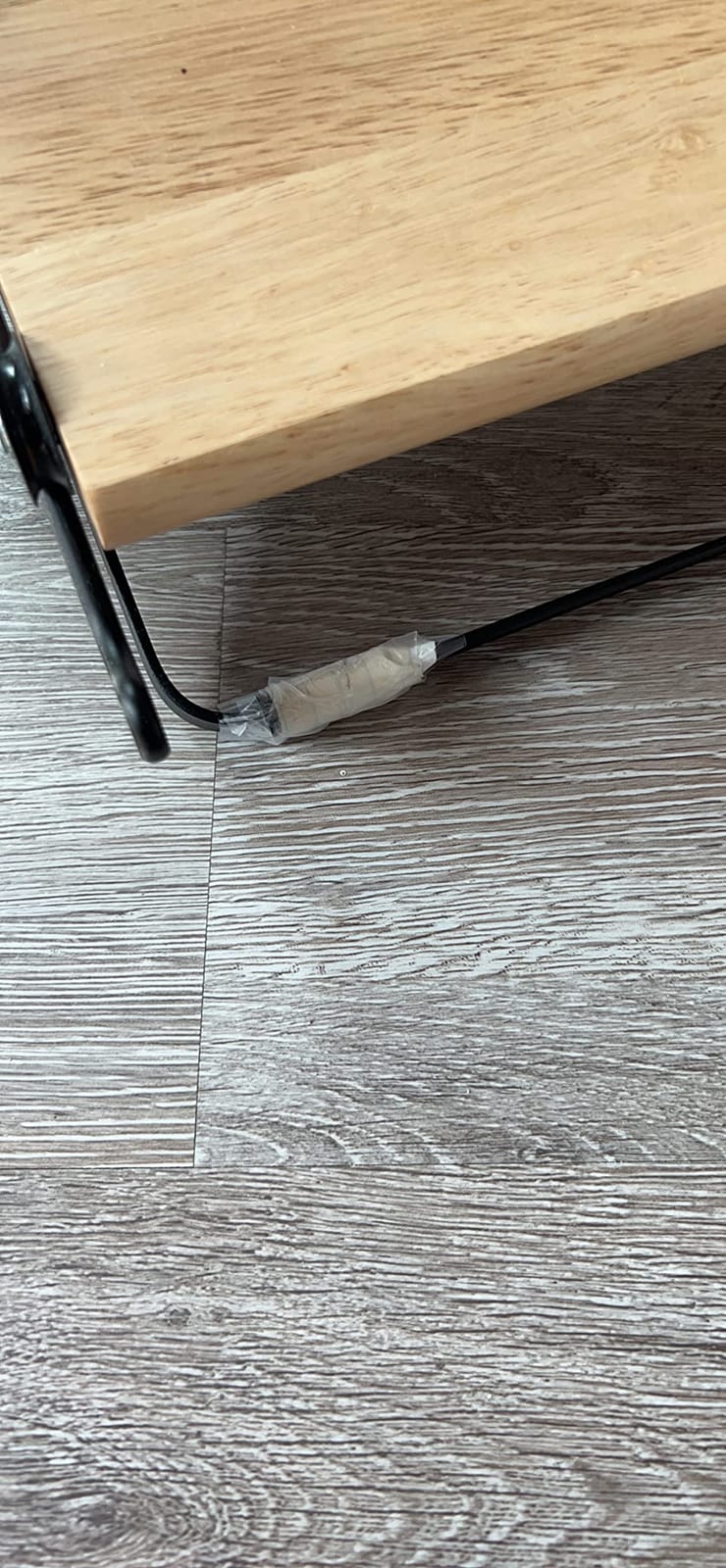 Humanscale FM 300 Foot Machine Footrest (Natural) | Without Rollerballs customer photo 1