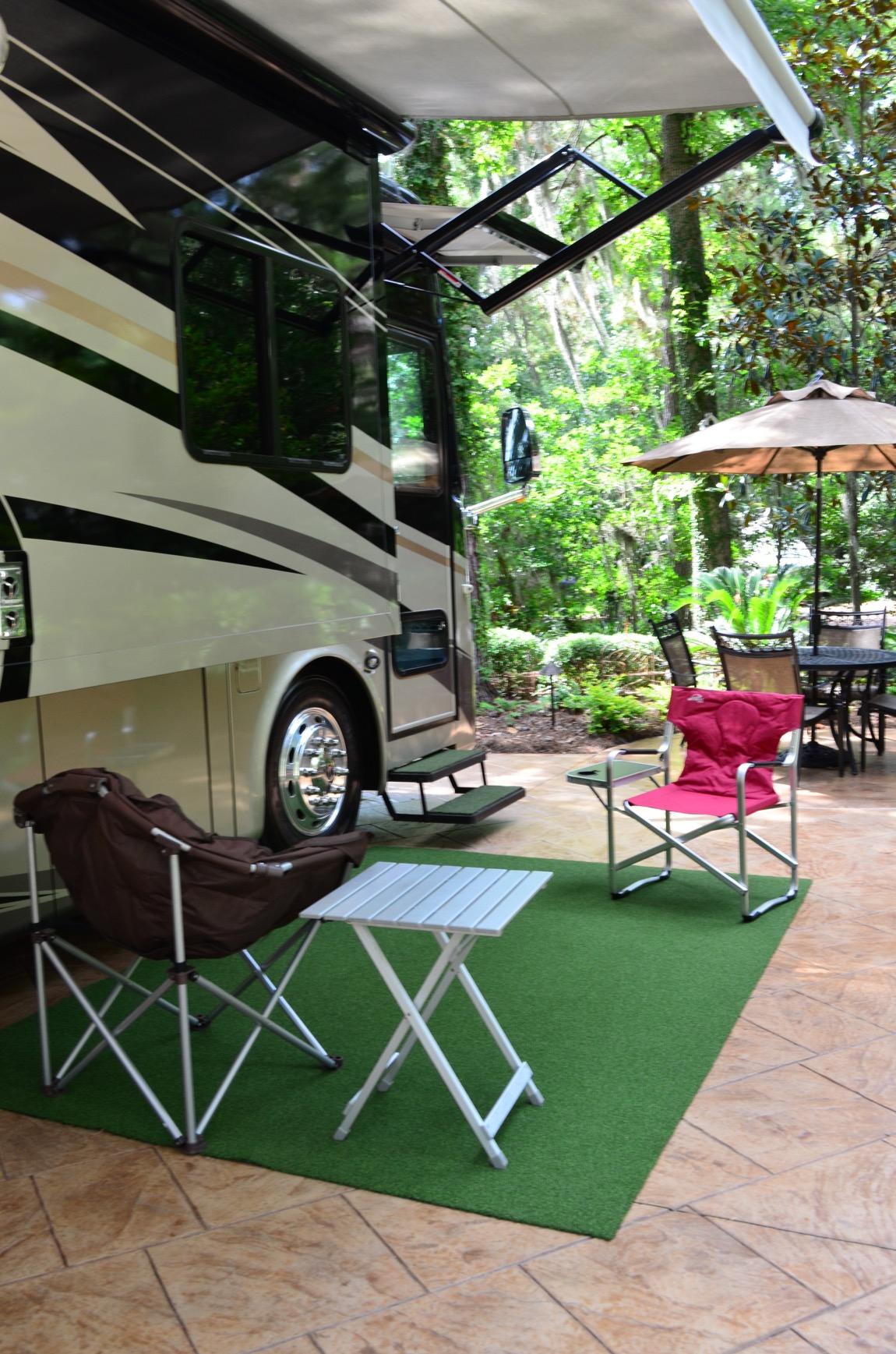 Xtend & Climb 770P Telescopic Ladder (12.5 FT - 225 LBS) | Home Series customer photo 1