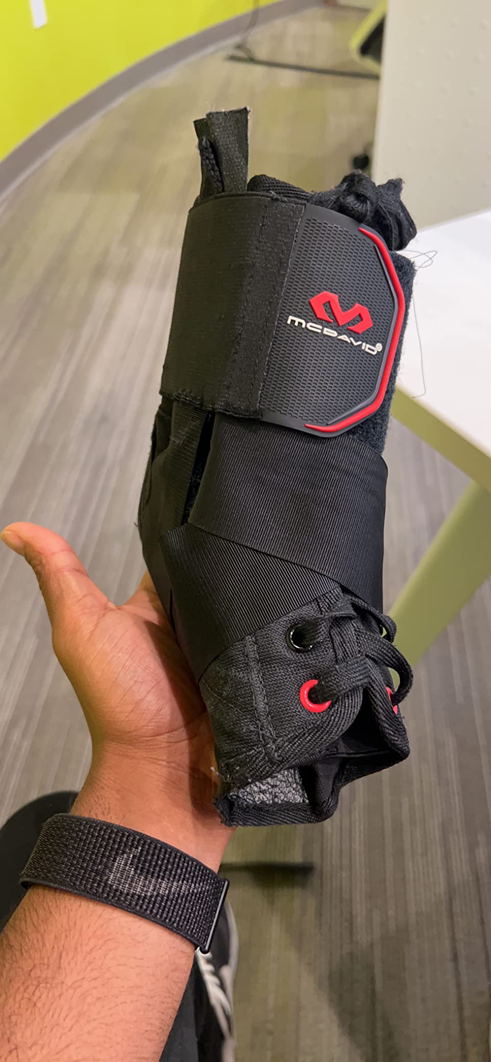 McDavid Ankle Brace Ultralight for Sprained Ankle, Figure 8 Ankle Braces, Lace up Ankle Brace customer photo 2