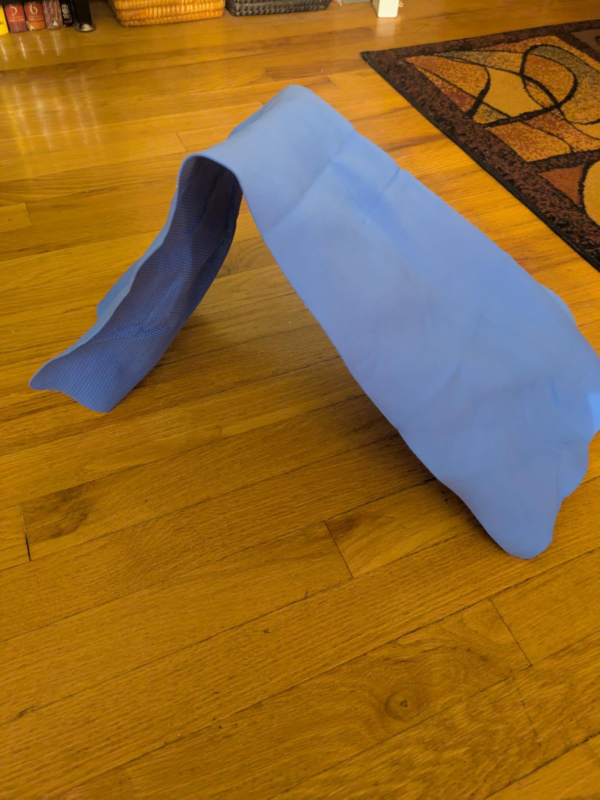 Ergodyne Chill-Its 6602 Evaporative Cooling Towel, Blue 13 inches x 29.5 inches customer photo 2