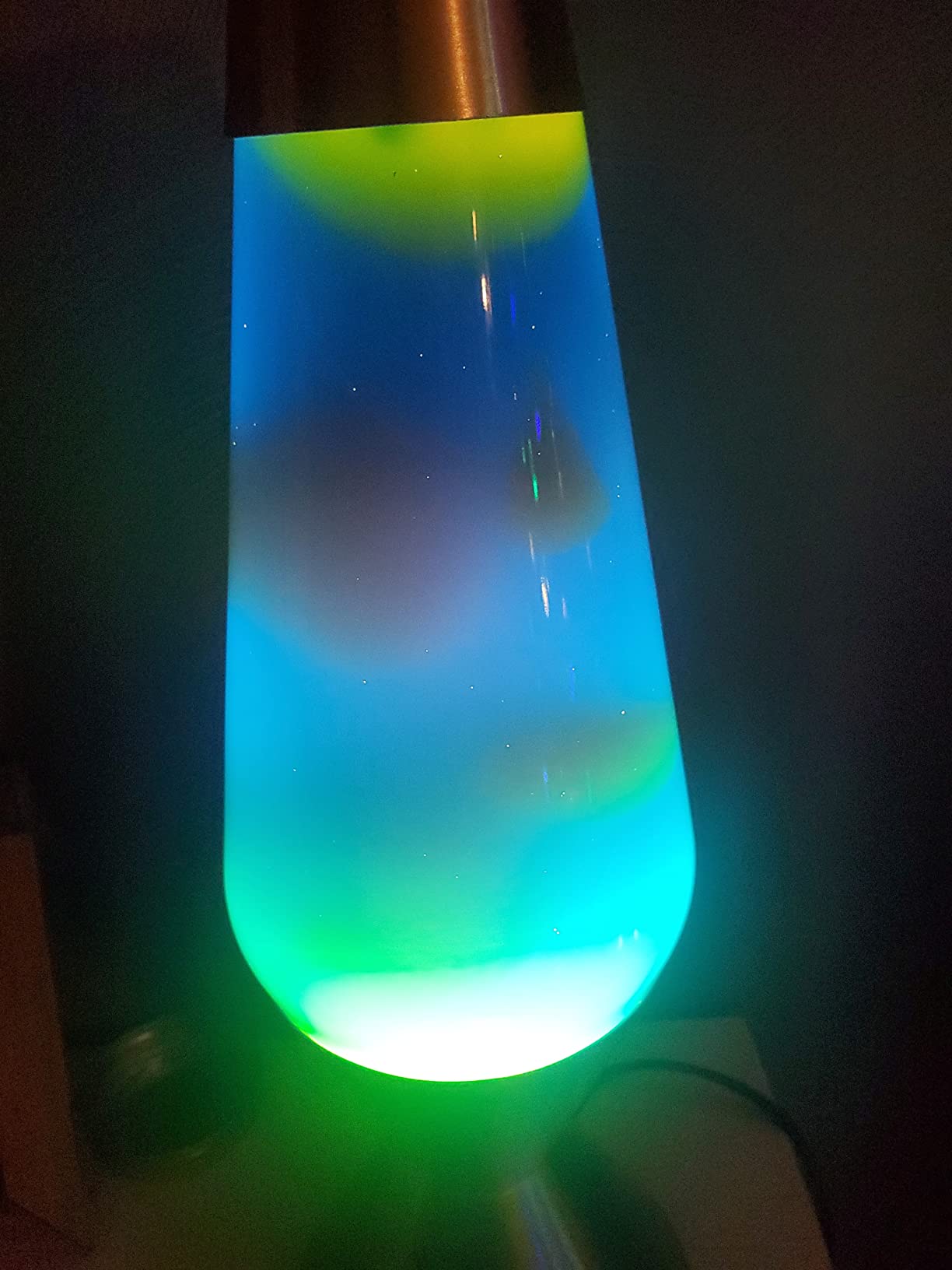 Lava Lite 5224 Lava Lamp, 52-ounce, Yellow/Blue/Silver customer photo 2
