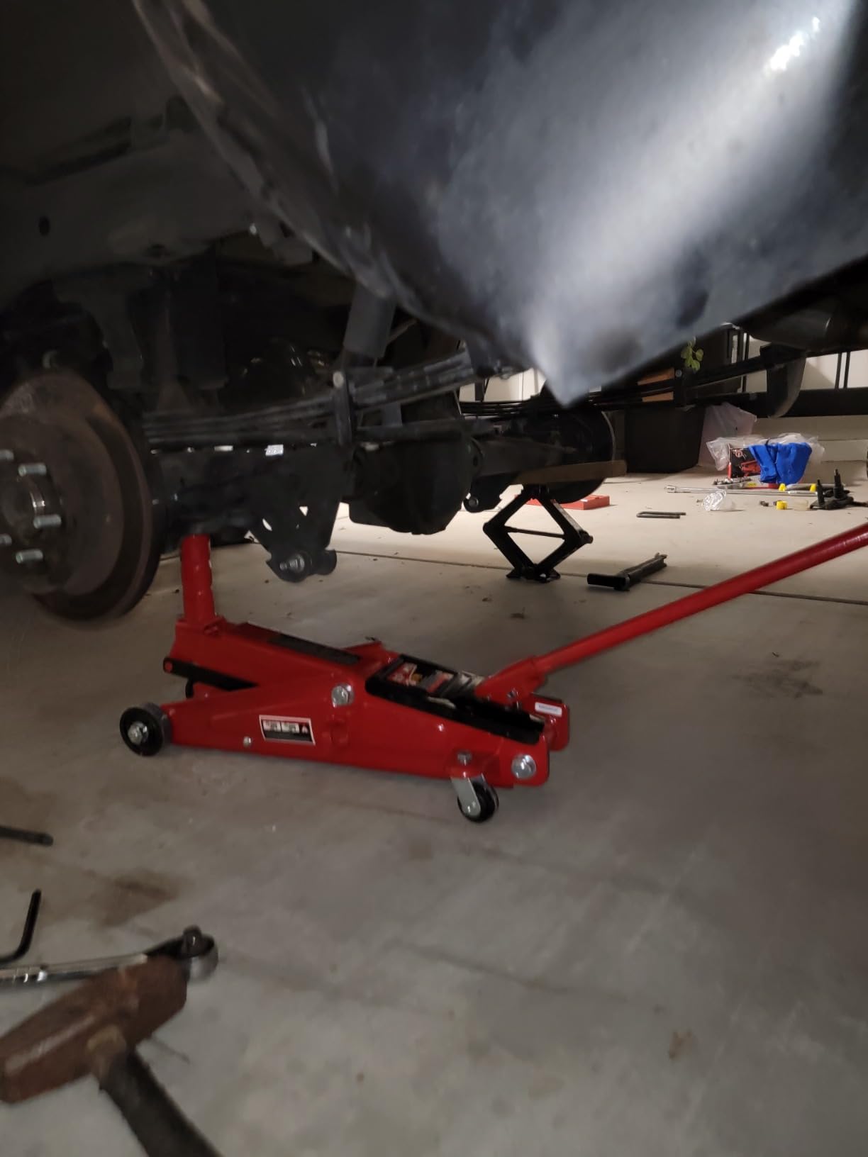 BIG RED T83006 Torin Hydraulic Trolley Service/Floor Jack with Extra Saddle: 3 Ton (6,000 lb) Capacity customer photo 1