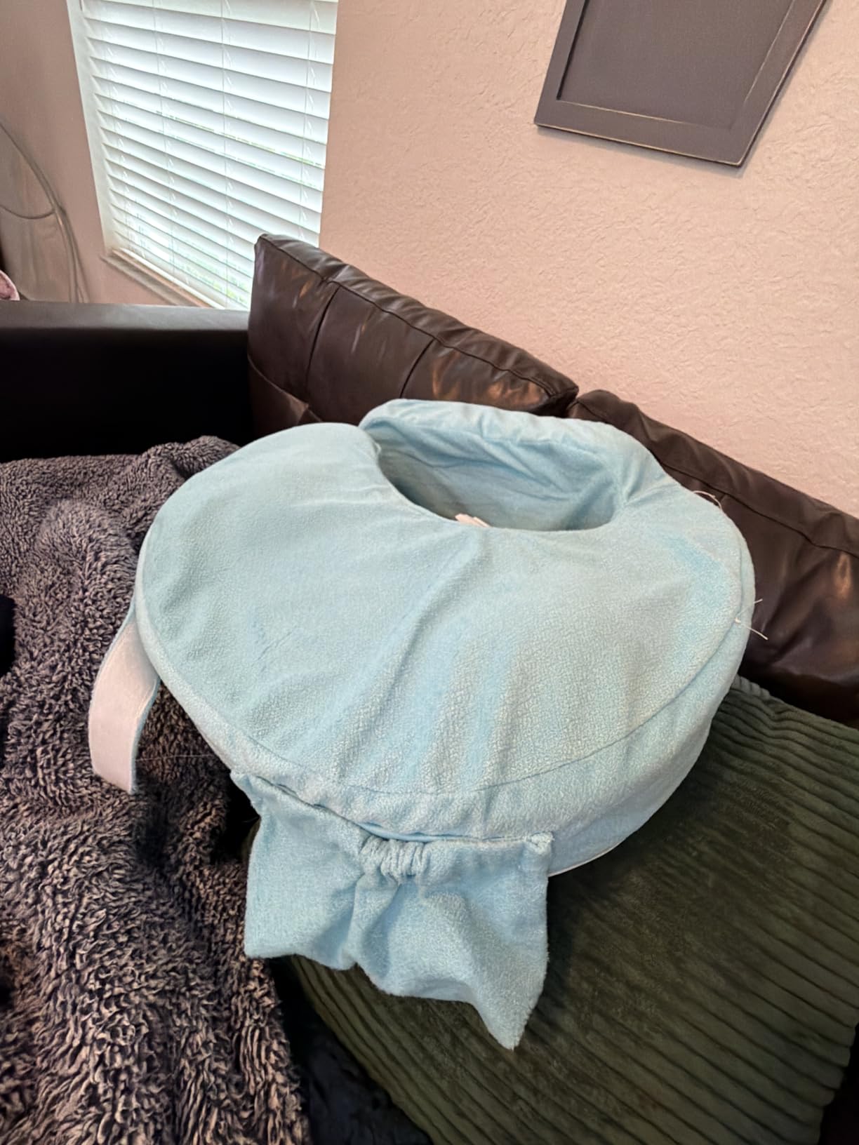 My Brest Friend Deluxe Nursing Pillow with 100% Organic Cotton Slipcover | Ergonomic Breastfeeding Pillow For Ultimate Support For Mom & Baby - Adjustable Backrest and Handy Side Pocket, Cream customer photo 1