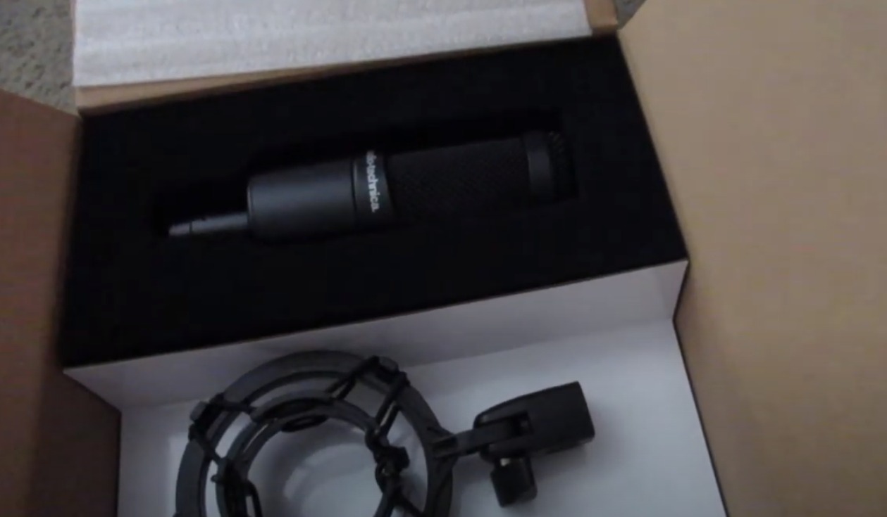 Audio-Technica AT2035 Cardioid Condenser Microphone, Perfect for Studio, Podcasting & Streaming, XLR Output, Includes Custom Shock Mount customer photo 2