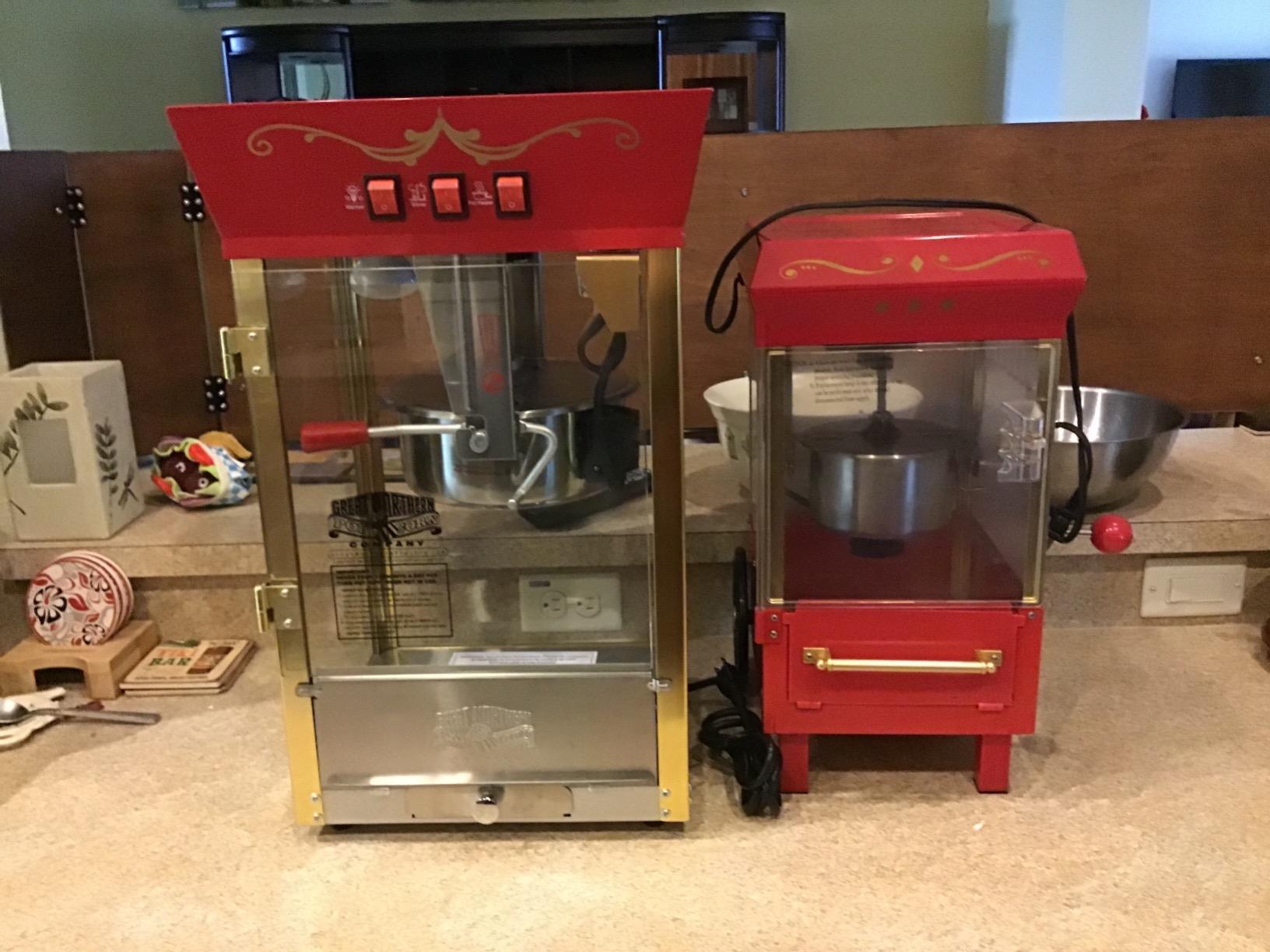 Great Northern Popcorn Matinee 8oz Popcorn Machine, Red | Vintage Style Popcorn Maker Machine with Stainless-Steel Kettle Popper, Reject Kernel Tray, Warming Light, and Accessories customer photo 1