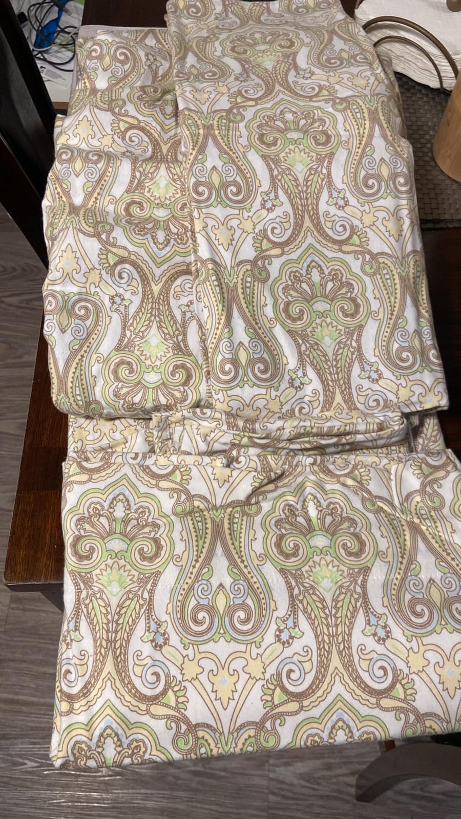 Pointehaven Heavy Weight Flannel Sheet Set, Queen, Snow Flakes - Warm & Cozy - 100% Cotton Flannel Pre-Shrunk -170 GSM -Deep Pockets -Easy Fit Elastic All Around-Comfy Double Brushed customer photo 2