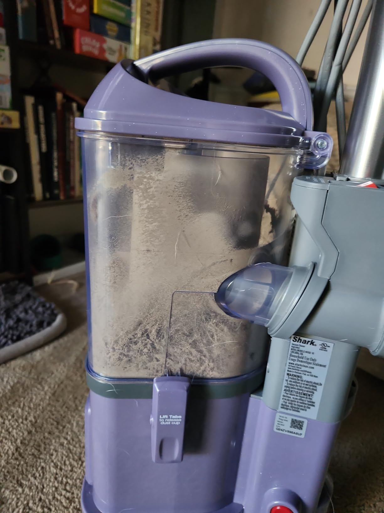 Shark Upright Vacuum Cleaner | Navigator Lift-Away | Pet Hair, Carpet & Hard Floor Cleaning | Upholstery & Crevice Tools | HEPA Filter | Swivel Steering | Large Dust Cup Capacity | Lavender | NV352 customer photo 2