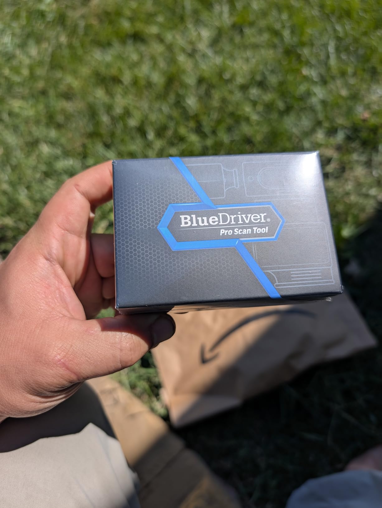 BlueDriver OBD2 Scanner Bluetooth, No Subscription, ABS SRS TPMS | OBDII Diagnostic Scan Tool, Car Scanner & Code Reader, iPhone & Android, Check Engine, Repair Reports, Vehicles 1996+ customer photo 2