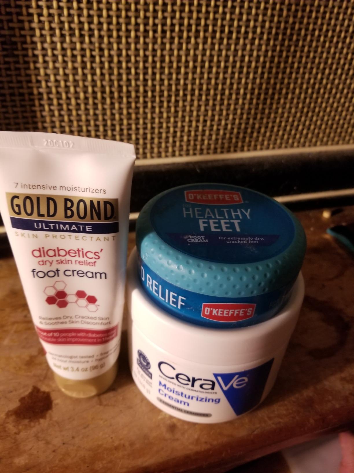 Gold Bond Diabetic Foot Cream, Medicated Skin Protectant, 3.4 Oz | Dry feet relief, fast-absorbing foot cream for dry feet customer photo 2