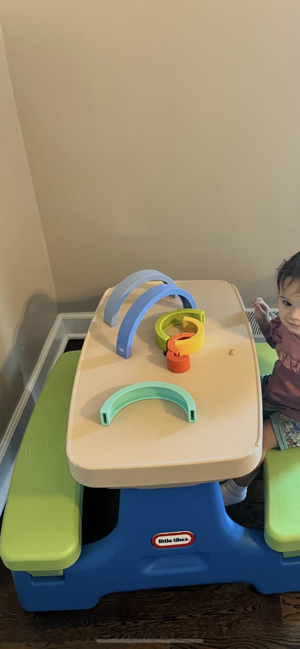 Little Tikes Easy Store Jr. Play Table (Amazon Exclusive), Ages 18 Months to 5 Years customer photo 2