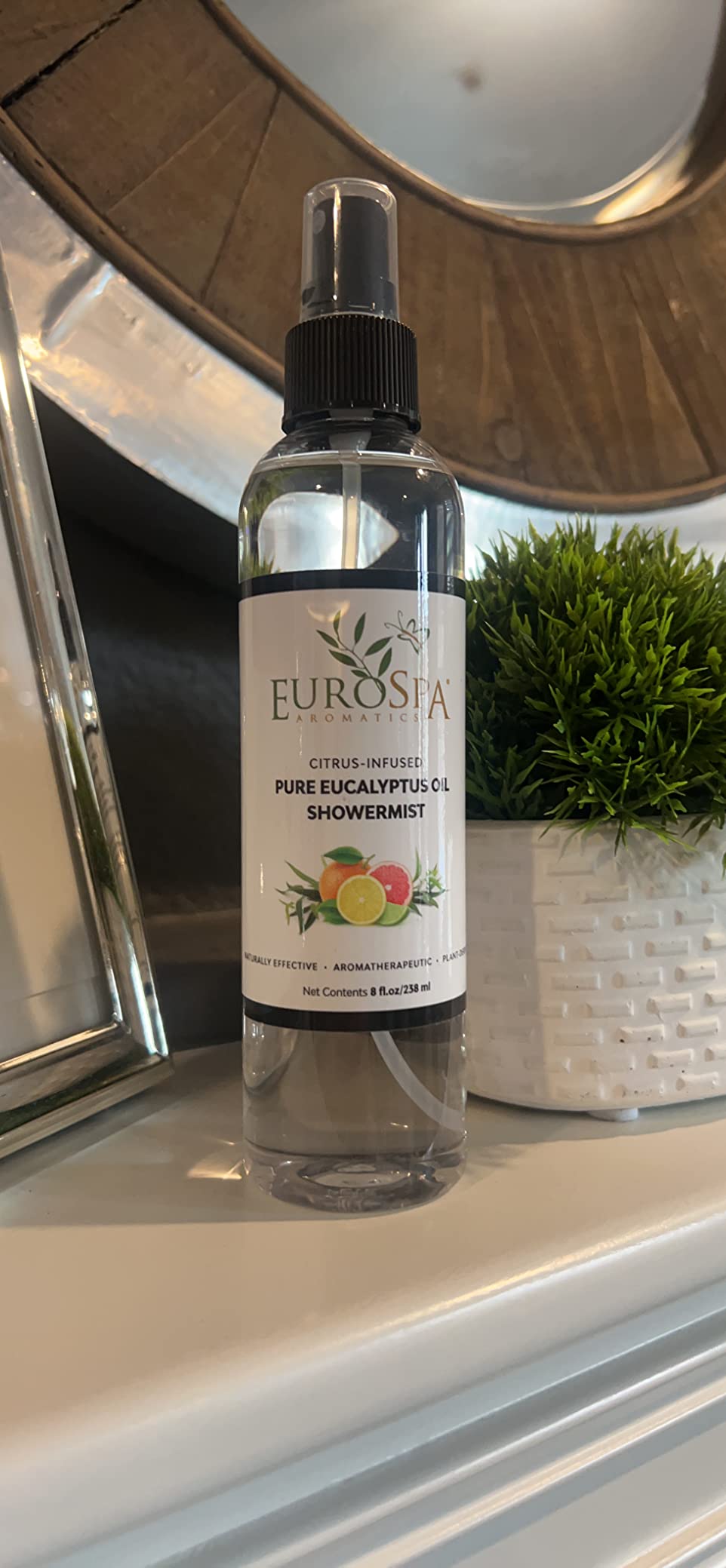 EuroSpa Aromatics Pure Eucalyptus Oil ShowerMist and Steam Room Spray, All-Natural Premium Aromatherapy Essential Oils - Pure Eucalyptus, 8oz customer photo 1