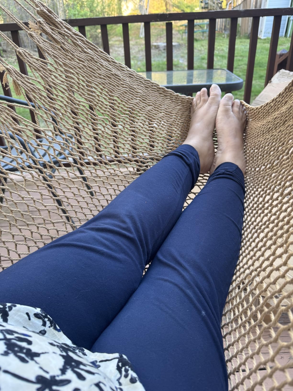 Sunnydaze Hanging Hammock Chair Swing for Reading - Hanging Hammock Swing for Indoor or Patio - 300lb Capacity - Caribbean XL - Tan customer photo 1