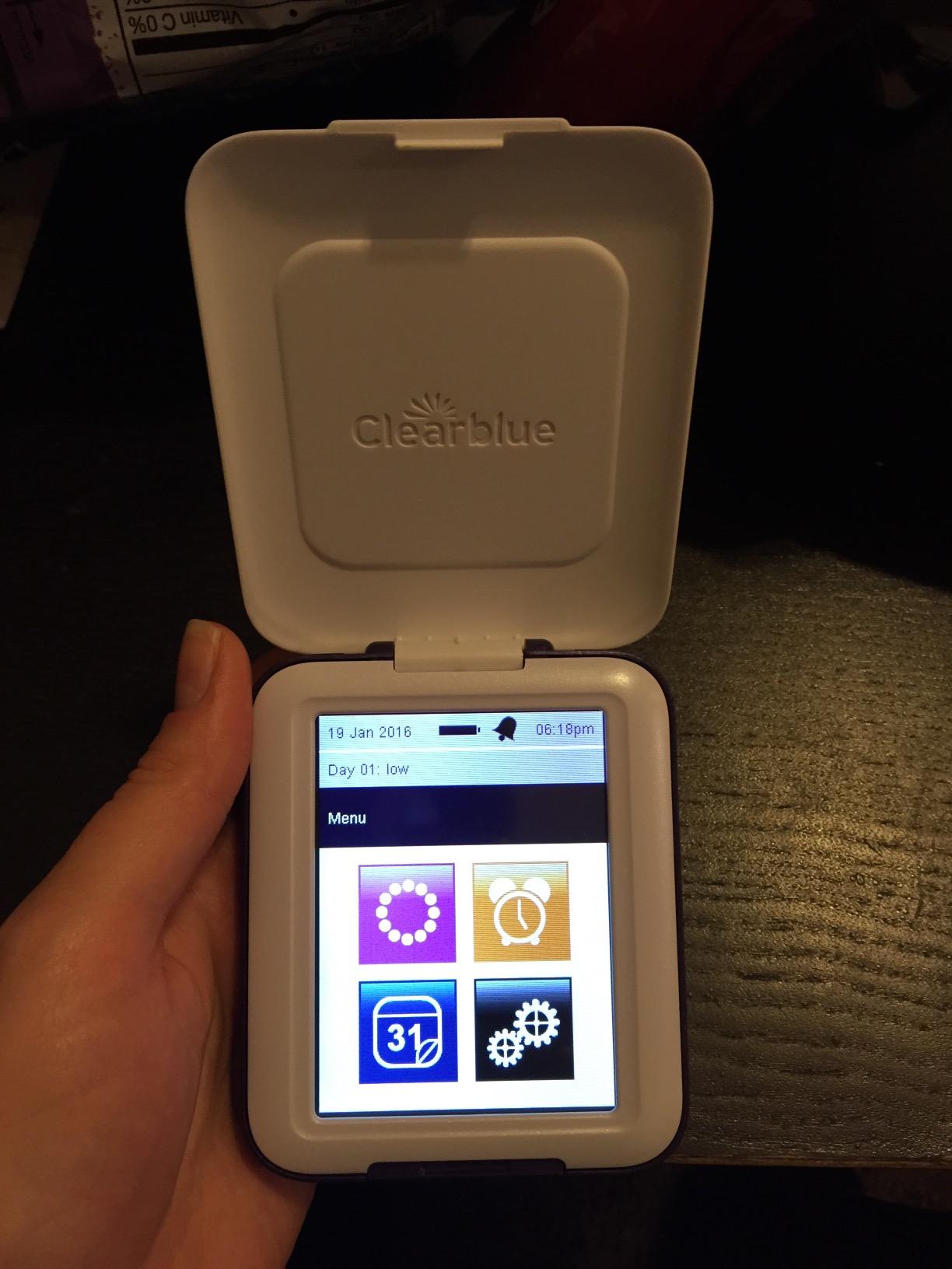 Clearblue Fertility Monitor, 1 Touch-Screen Monitor, 1 Ct customer photo 1