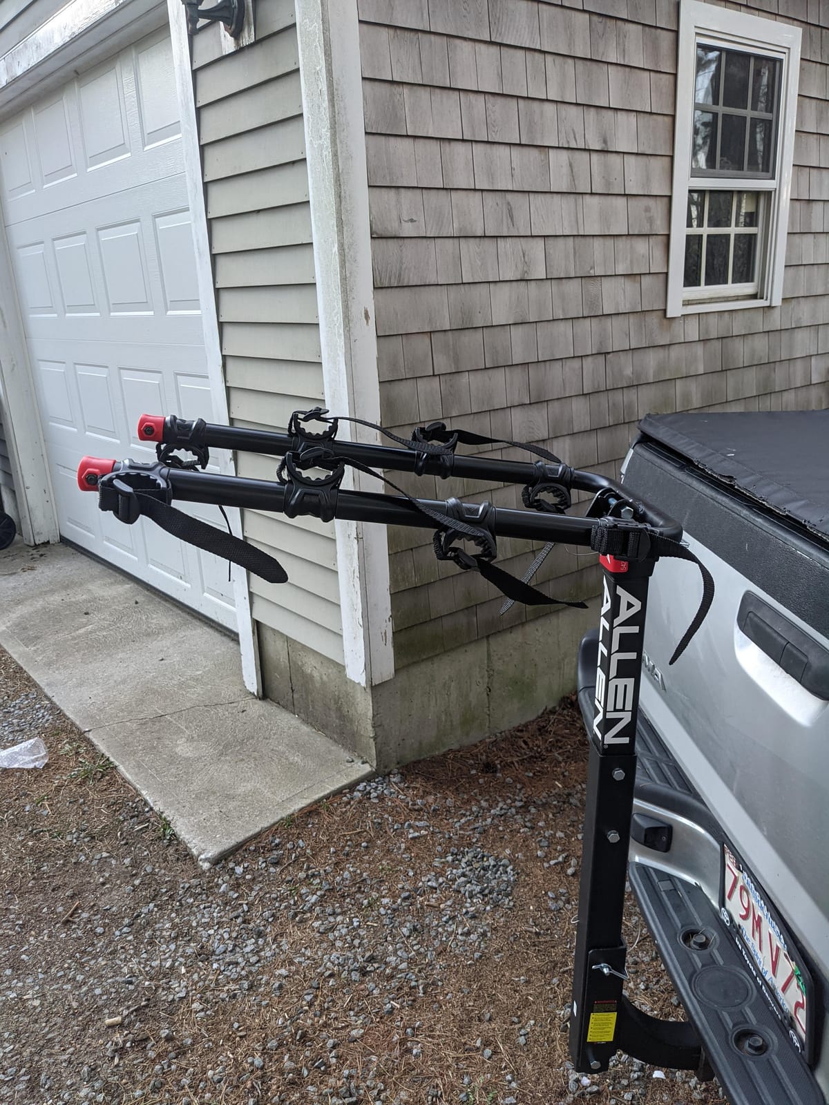 Allen Sports Deluxe 4-Bike Hitch Mount Rack (2-Inch Receiver), Black customer photo 2