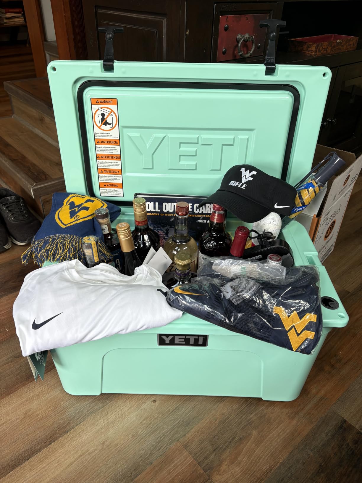 YETI Tundra 45 Cooler - Blue customer photo 2