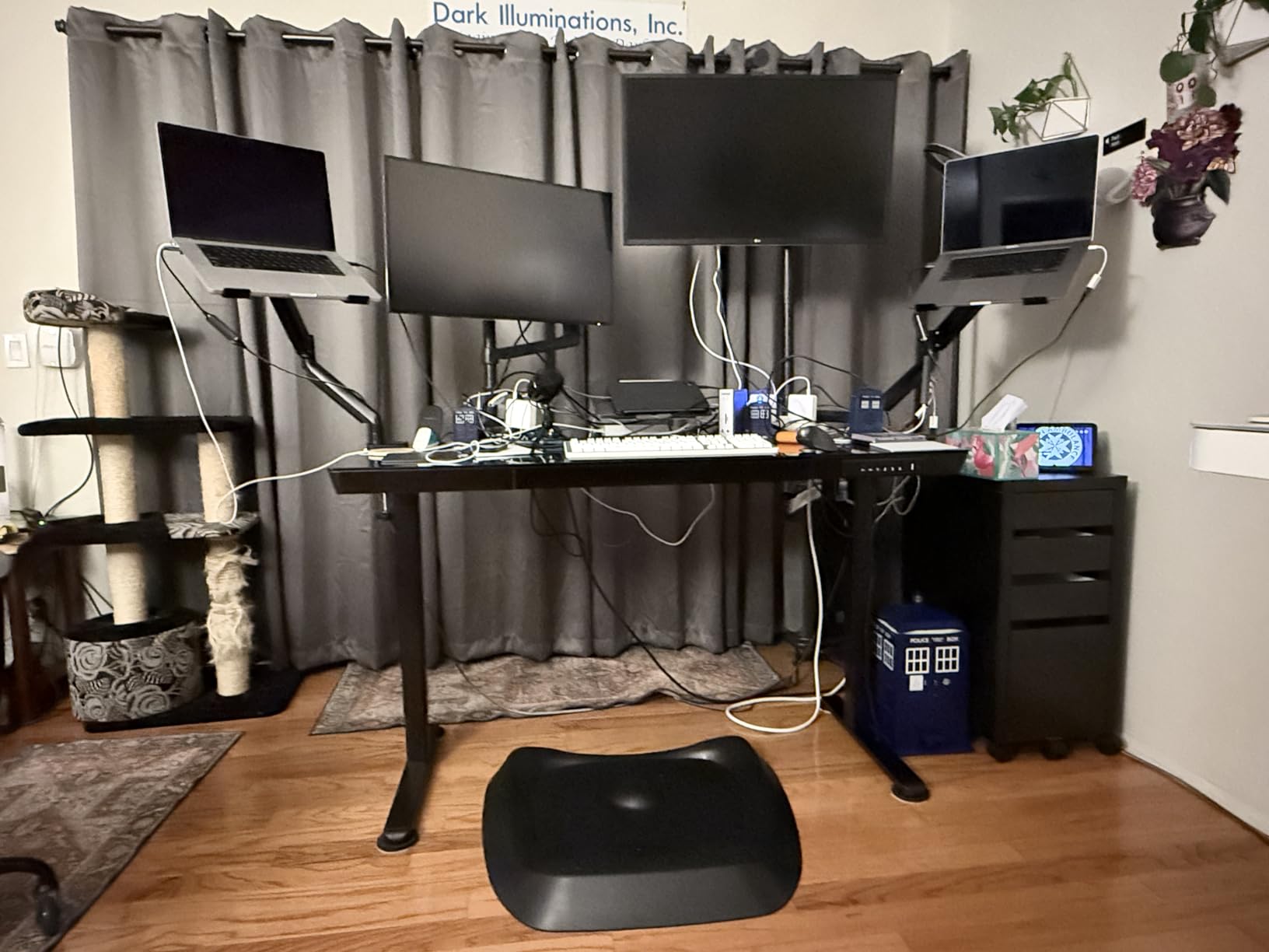 The Standing Desk Mat - Topo by Ergodriven | Premium Not-Flat Anti-Fatigue Standing Desk Mat with Calculated Terrain | Ultra-Thick Deluxe Comfort Foam, Durable, PVC-Free | Accessories | Obsidian Black customer photo 2