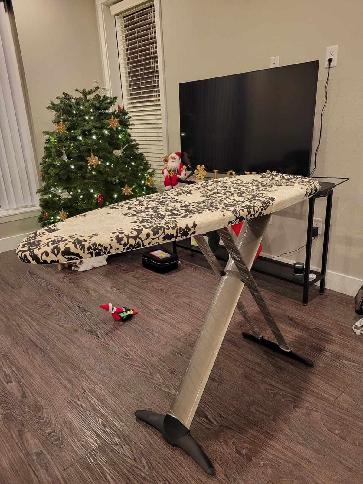 Bartnelli Pro Luxury Ironing Board - Extra Wide 51x19 Ironing Surface, Ultra-Premium Aluminum Build, Includes Steam Iron Rest, Adjustable Height, Foldable, European Made customer photo 2