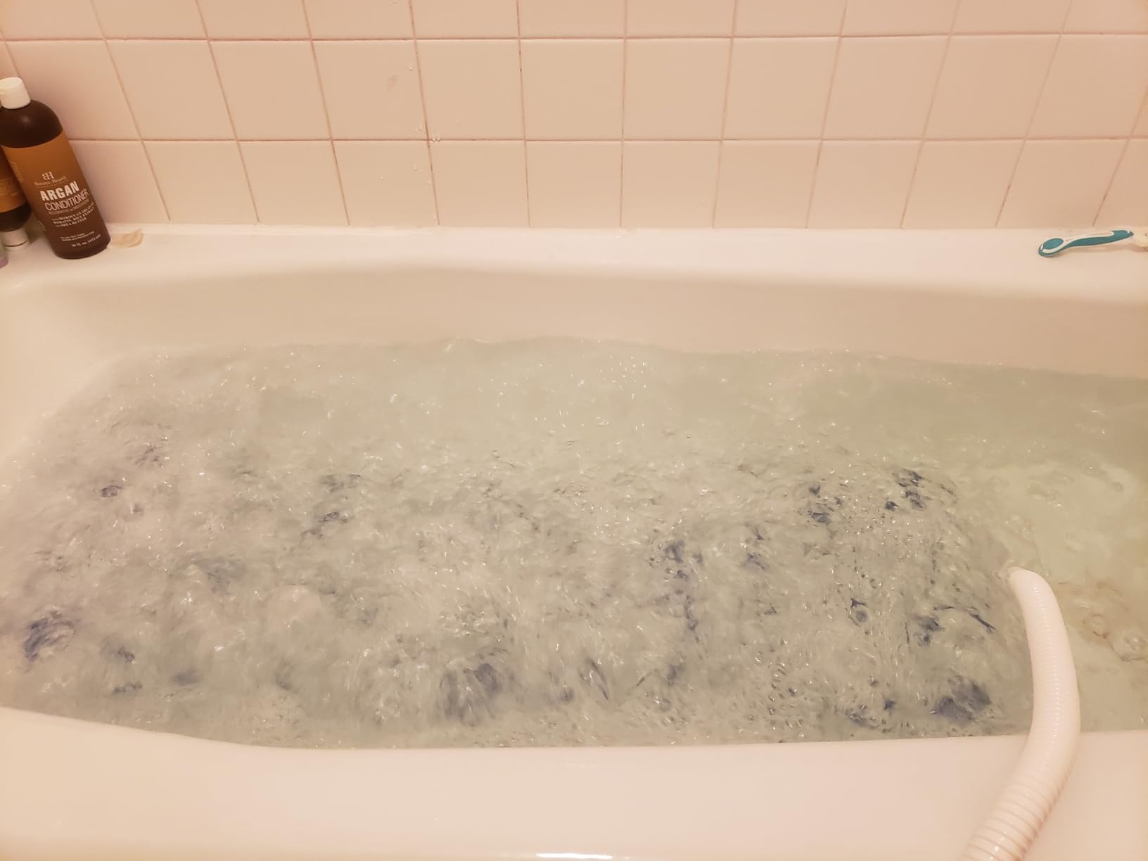 Portable Spa Bubble Bath Massager - Thermal Spa Waterproof Non-slip Mat with Suction Cup Bottom, Motorized Air Pump & Adjustable Bubble Settings - Remote Control Included - Serenelife PHSPAMT22 customer photo 2
