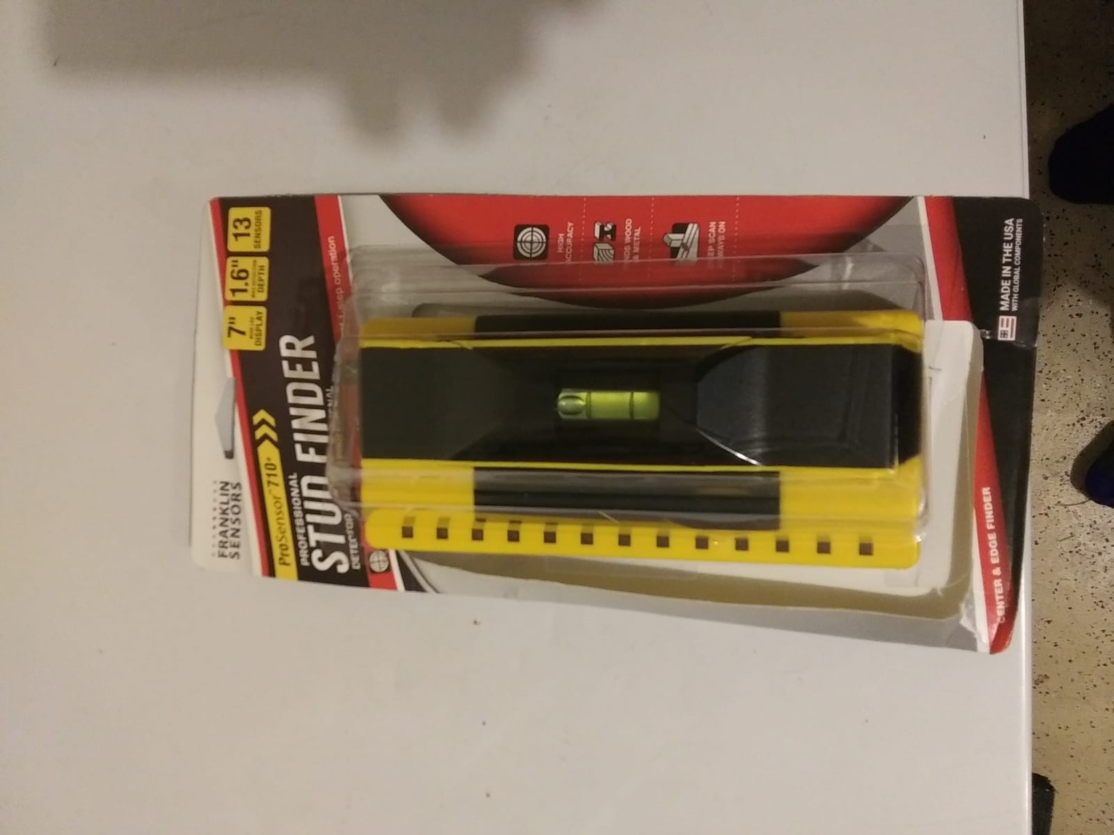 Franklin Sensors ProSensor 710+ Stud Finder, 13-Sensor Wall Scanner | Wood and Metal Stud Detector with Built-in Bubble Level, Made in the USA, Shows Full Width of Studs customer photo 1