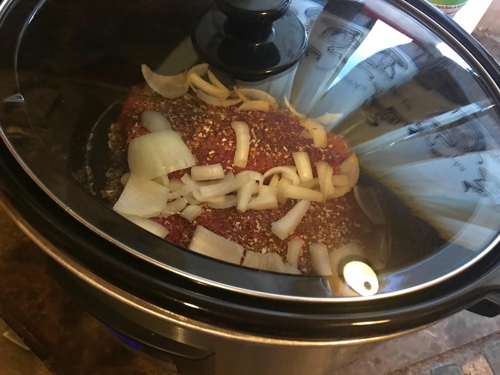 Elite Gourmet MST-900D Digital Slow Cooker, 8.5 Qt, Stainless Steel, Programmable, Adjustable Temp, Dishwasher-Safe Glass Lid & Crock customer photo 1