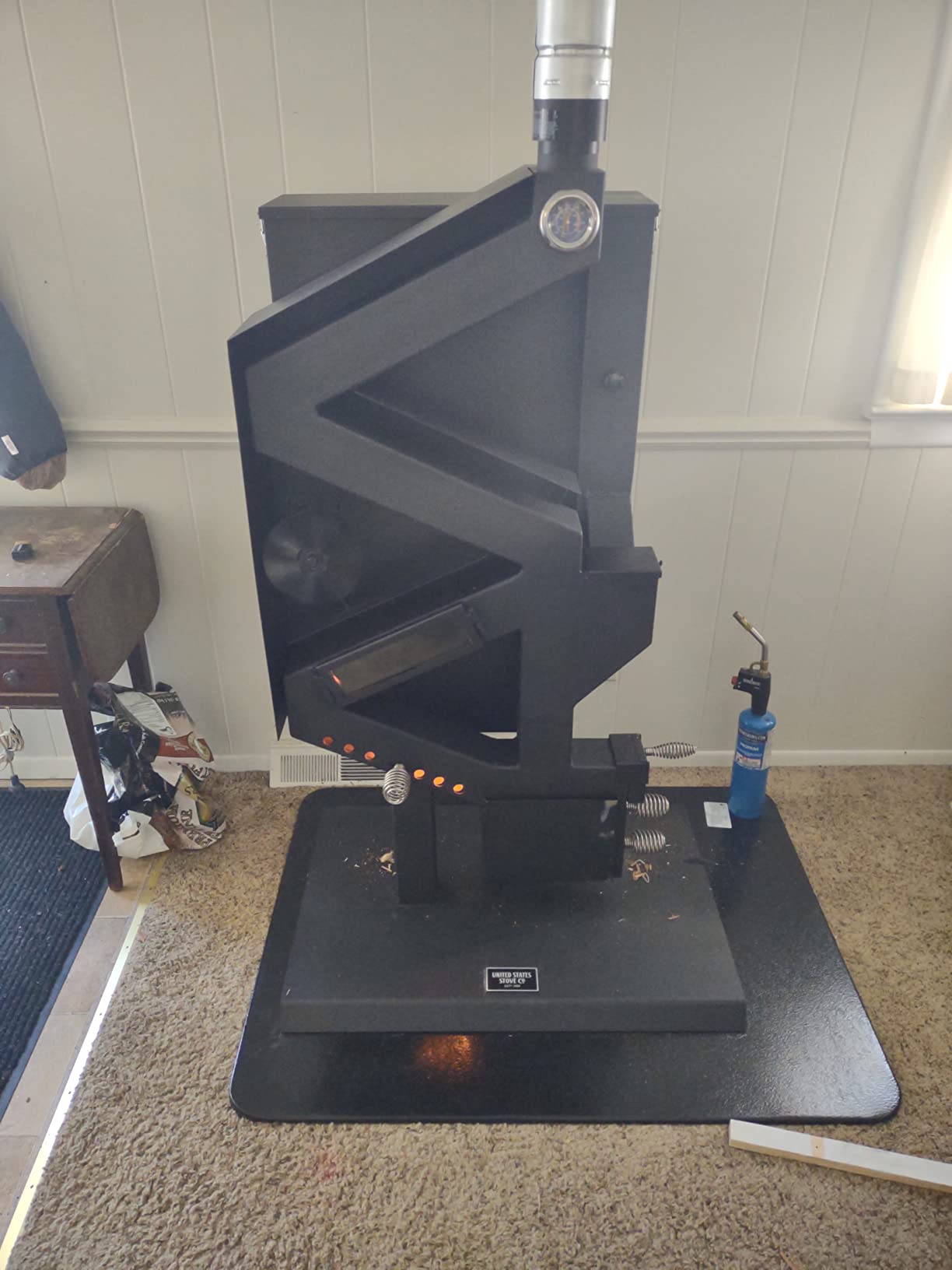 US Stove GW1949 Wiseway Non-Electric Pellet Stove, 40,000 BTU, 60 lb Hopper, Heats 2,000 sq ft customer photo 1