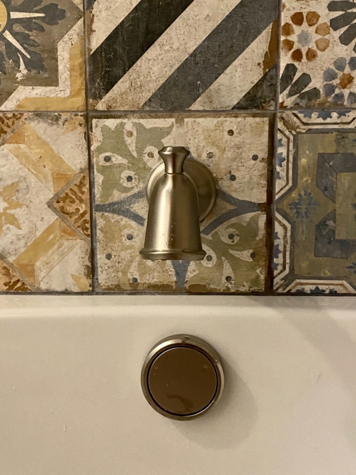 Westbrass D493CH-07 Patented Deep Soak Round Replacement 2-Hole Bathtub Overflow Cover for Full and Over-Filled Closure, Satin Nickel customer photo 1