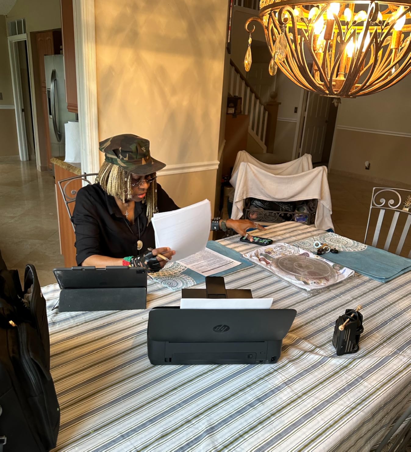 HP OfficeJet 250 Wireless Mobile Printer, Scanner, Copier - Black, Battery Included (CZ992A) customer photo 2