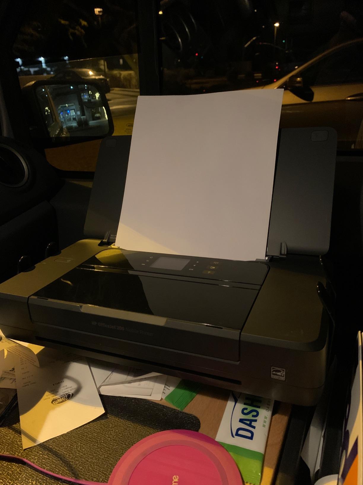 HP OfficeJet 200 Wireless Mobile Printer - Black, Battery Included (CZ993A) customer photo 2