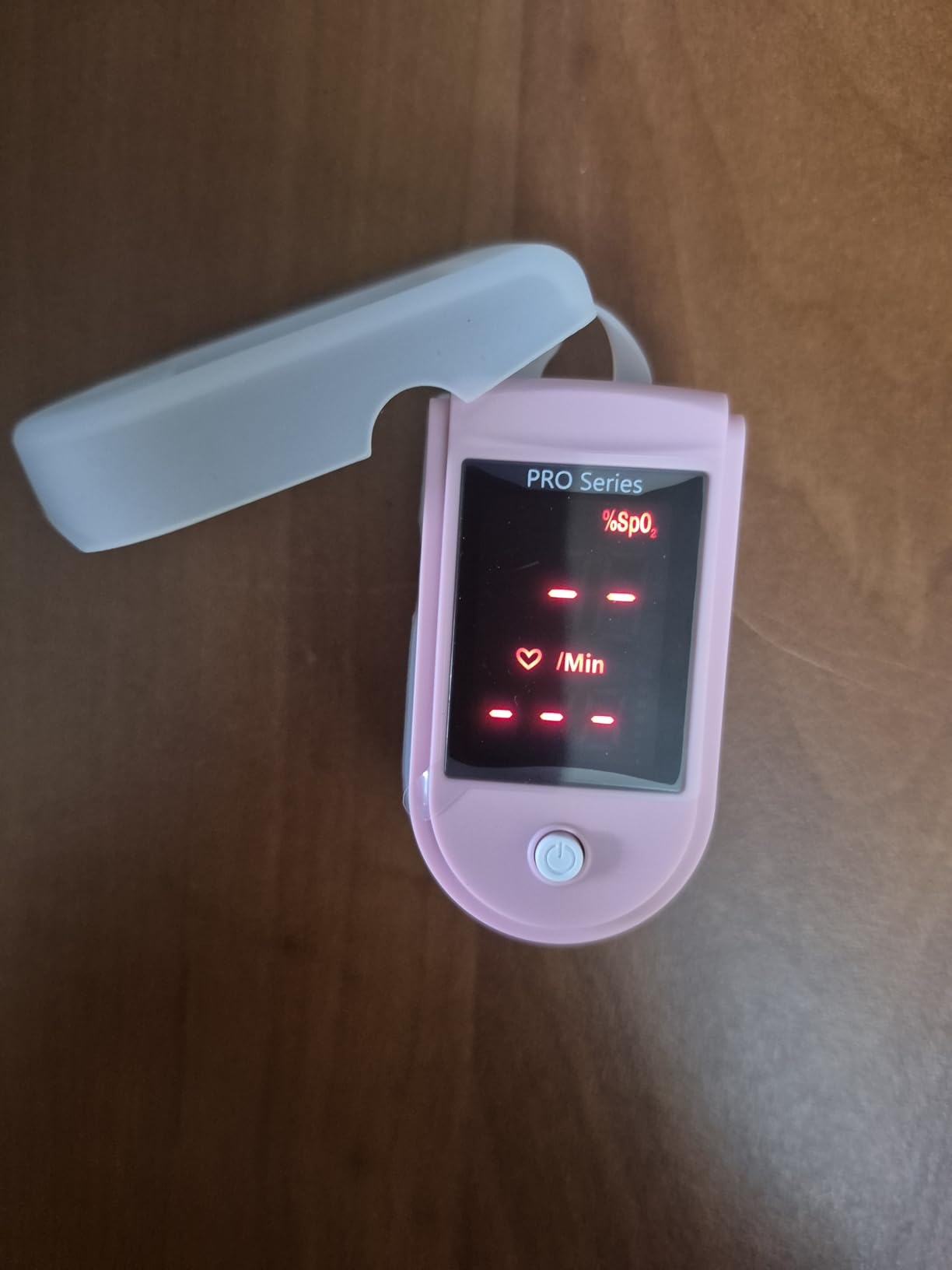Zacurate Pro Series 500DL Fingertip Pulse Oximeter Blood Oxygen Saturation Monitor with Silicone Cover, Batteries and Lanyard (Mystic Purple) customer photo 1