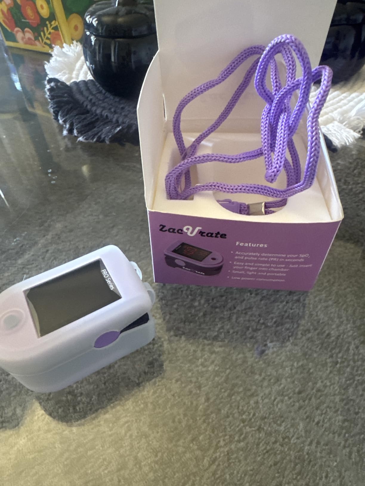 Zacurate Pro Series 500DL Fingertip Pulse Oximeter Blood Oxygen Saturation Monitor with Silicone Cover, Batteries and Lanyard (Mystic Purple) customer photo 2
