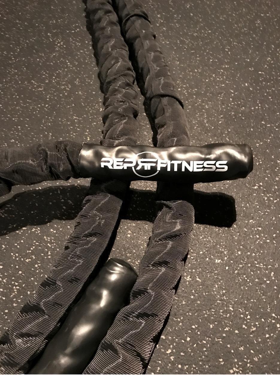 REP Fitness Battle Rope | 30/40/50 Ft Heavy Training Cord for Home Gym, Strength Workout, Cross Fit, Cardio Conditioning, Exercise Equipment with Protective Sleeve & Textured Grip Handles customer photo 2