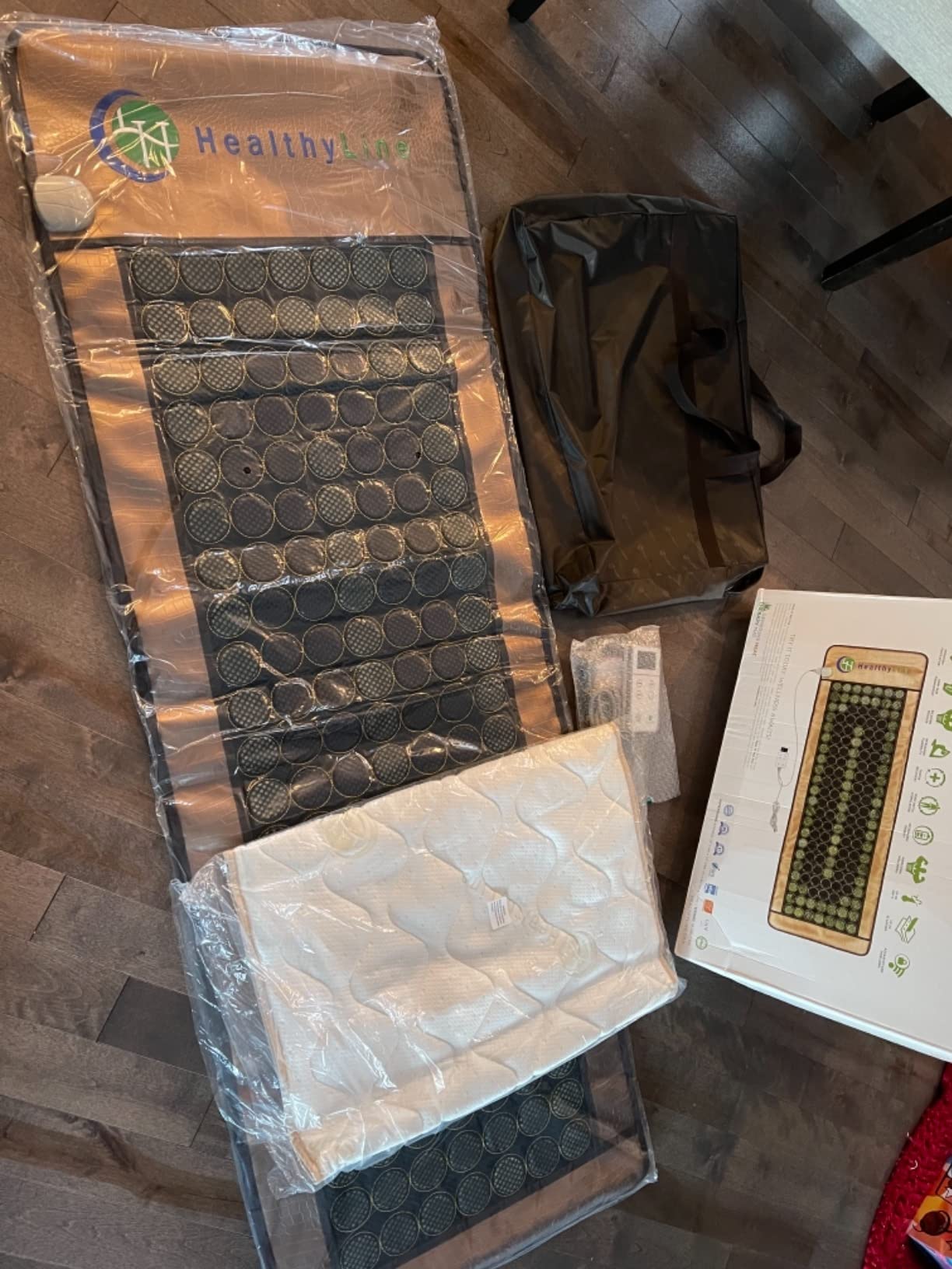 HealthyLine Leather Heating Mat for Full Body, Jade & Tourmaline, 72 x 24 - Full-body coverage, 2 natural gemstones, 16 lb weighted design, Mesh construction, Massage-table compatible customer photo 1