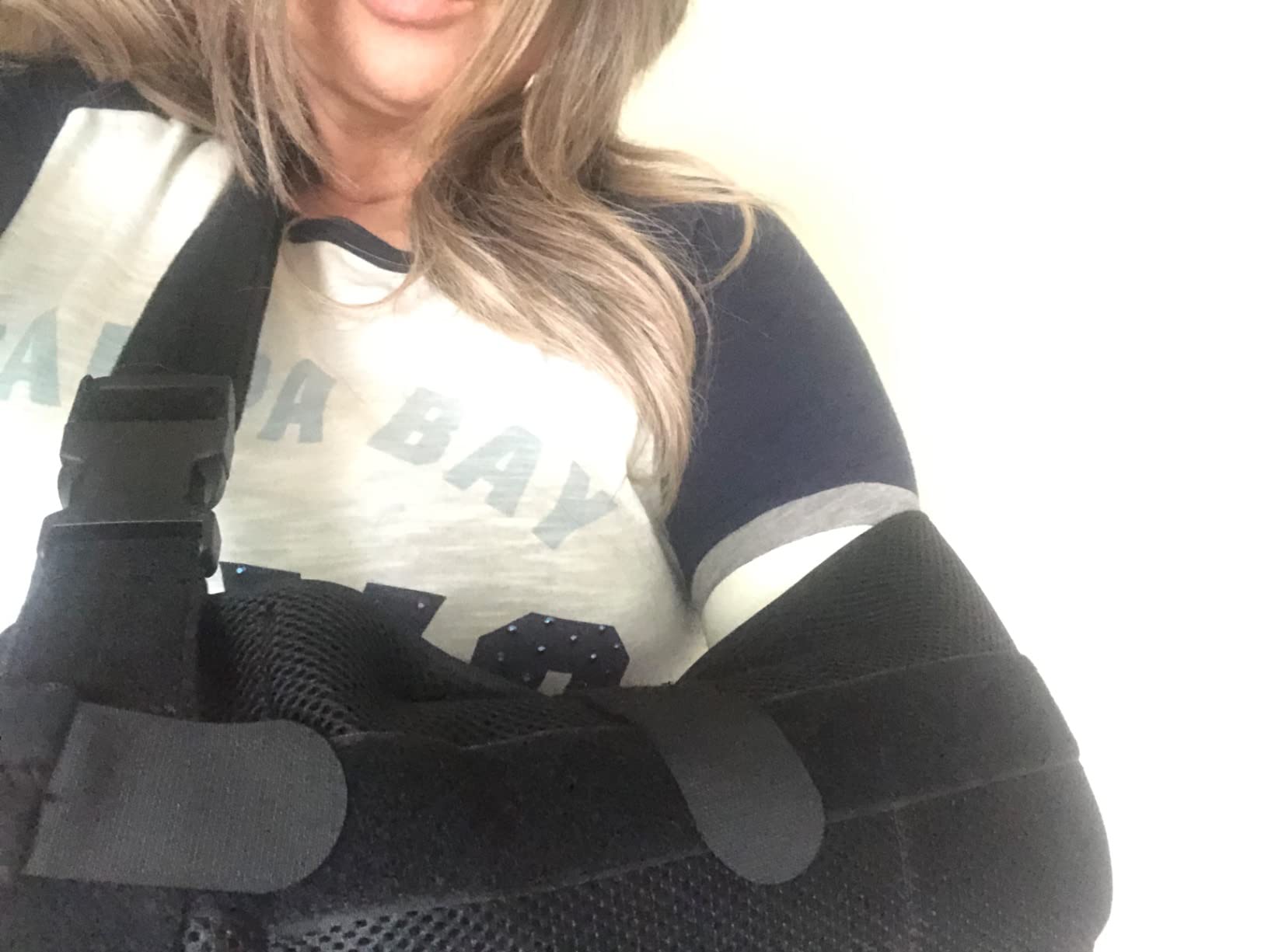 Vive Shoulder Abduction Sling - Immobilizer for Injury Support - Pain Relief Arm Pillow for Rotator Cuff, Sublexion, Surgery, Dislocated, Broken Arm - Brace Includes Pocket Strap, Stress Ball customer photo 2