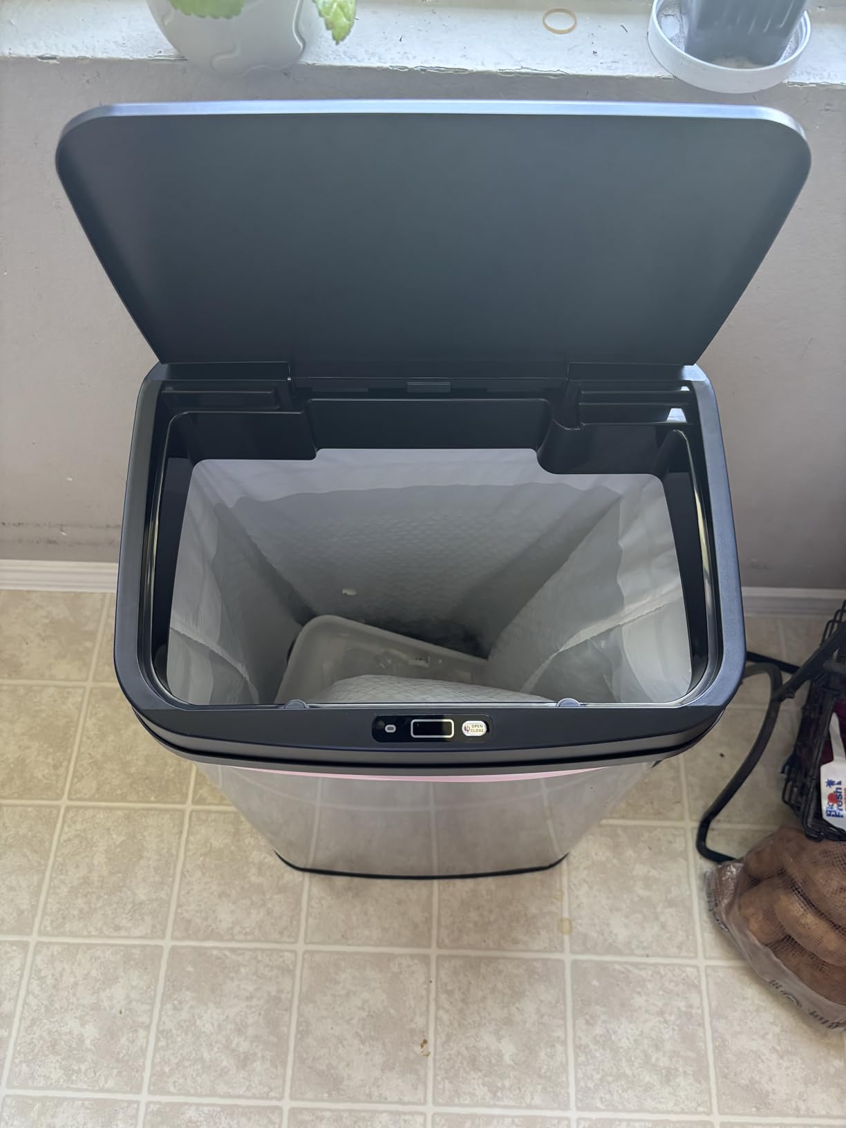 Ninestars 13 Gallon Automatic Trash Can, 50L Touchless Motion Sensor Garbage Can with Odor-Sealing Lid, Rectangular Stainless Steel, Black Trim customer photo 2