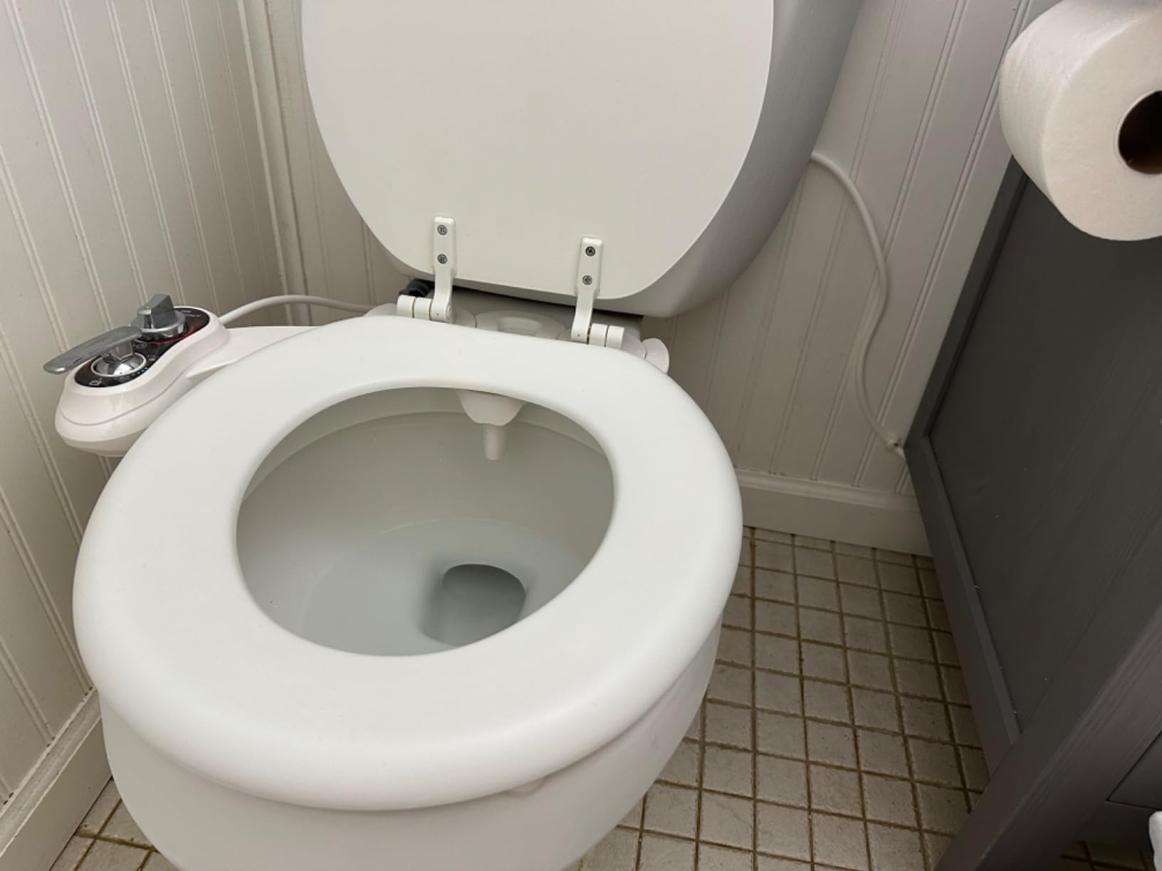 APURE BIDET A121 - Hot and Cold Water Bidet Attachment for Toilet Seat - Dual nozzle - Rear and Feminine Wash- Selfcleaning- Adjustable Water Pressure Non-Electric Bidet Toilet Seat Attachment customer photo 1