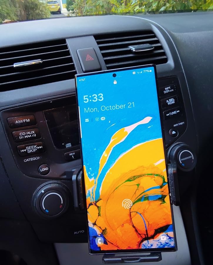 Sturdy CD Slot Phone Mount with One Hand Operation Design | Hands-Free Car Phone Holder, 360° Rotation, Easy Removal, Universally Compatible with All iPhone & Android Phones customer photo 1