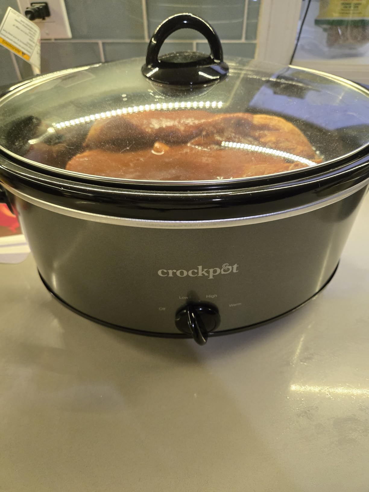 Crock-Pot 8-Quart Manual Slow Cooker, XL Family Size Serves 10+ People, Removable Stoneware with Warming Setting, Dishwasher Safe, Red customer photo 2