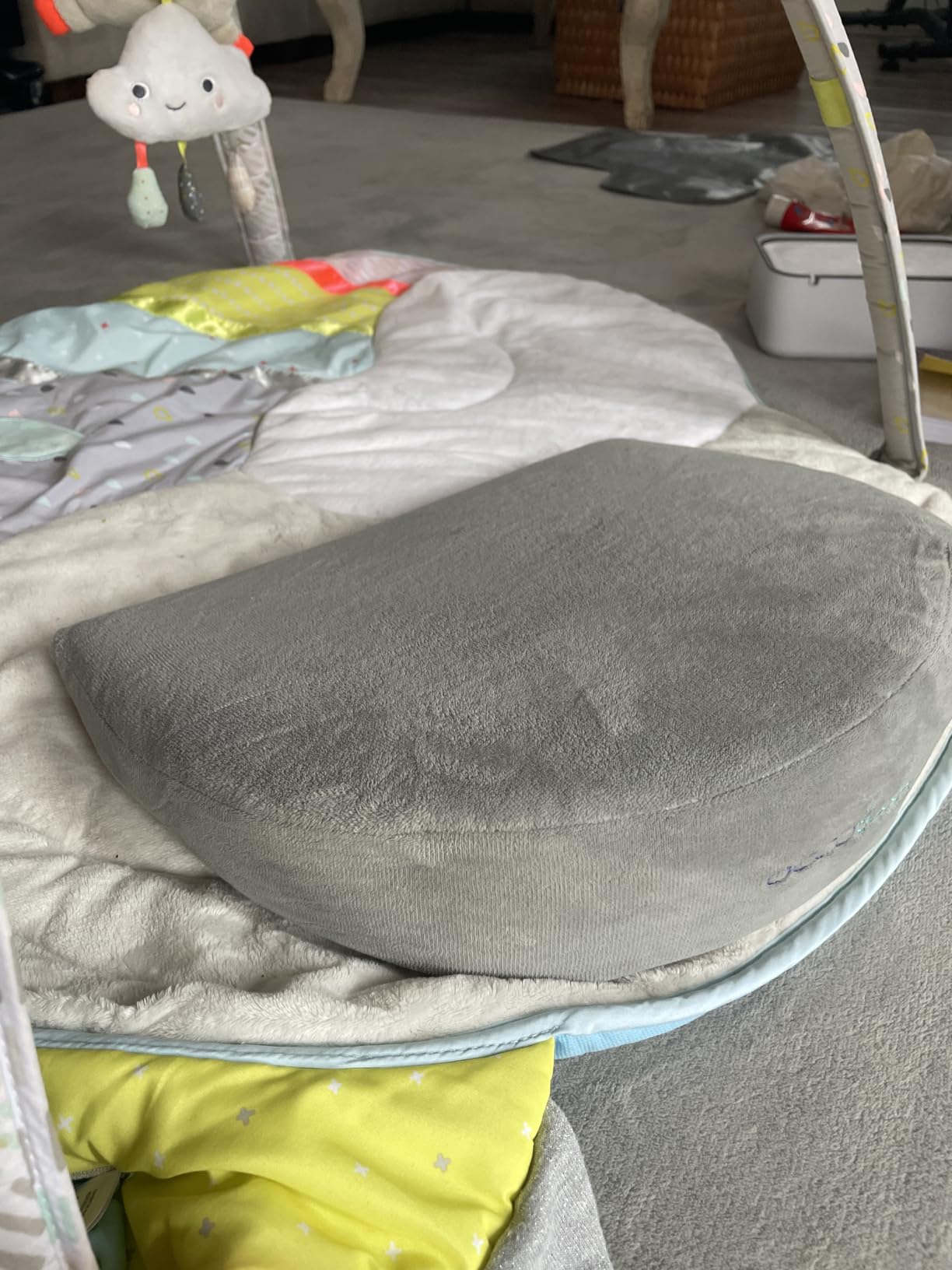OCCObaby Pregnancy Wedge Pillow for Maternity | Memory Foam Pregnancy Pillow for Sleeping, Belly, Knees, Back and Legs | Maternity Wedge Pillow for Belly Support During Side Sleeping customer photo 2