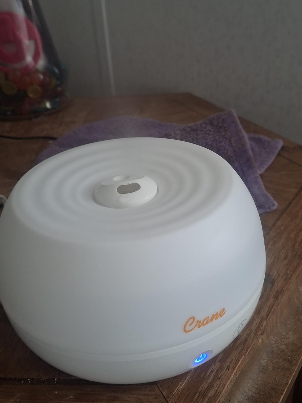 Crane Portable Ultrasonic Travel Humidifier & Aroma Diffuser - 0.2 Gallon Cool Mist, No Filter Required, Whisper-Quiet for Travel & Small Rooms (White) customer photo 1
