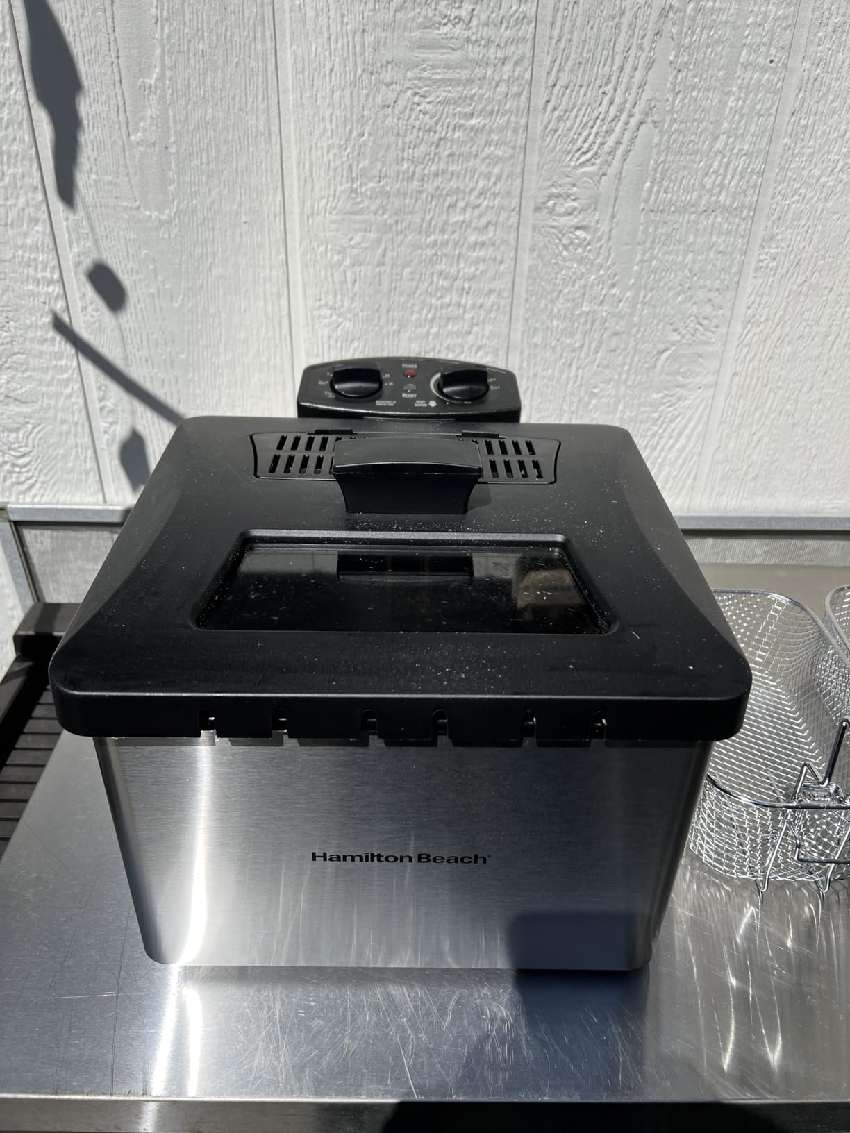 Hamilton Beach Electric Deep Fryer with Basket and Lid, 4.5 Liters / 19 Cups Oil Capacity, Temperature Control, View Window, Professional Style, 1800 Watts, Stainless Steel (35035A) customer photo 2