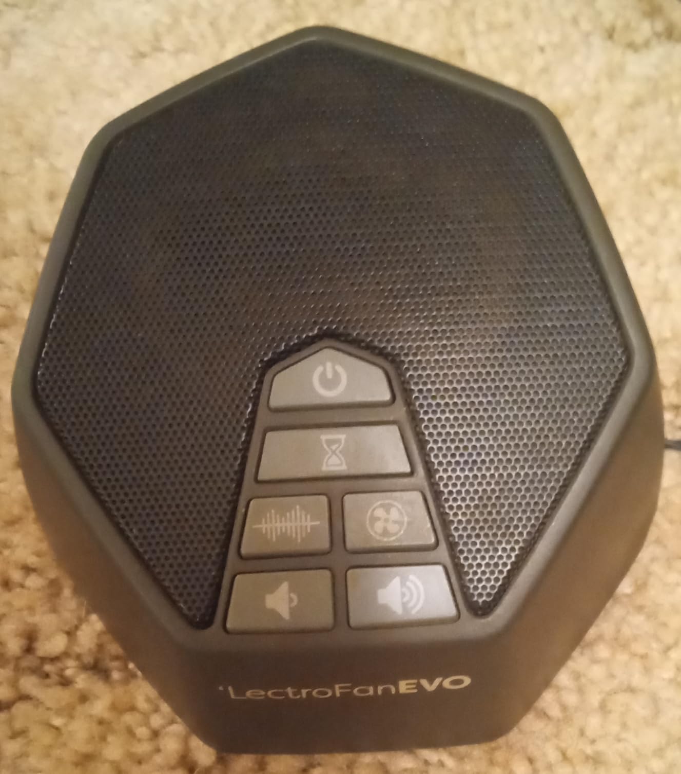 Adaptive Sound Technologies LectroFan EVO Sound Machine, Charcoal | Non-Looping Sound Machine for Sleep with Soothing Noise, Convenient Sleep Timer, Lightweight Build, USB Powered customer photo 1