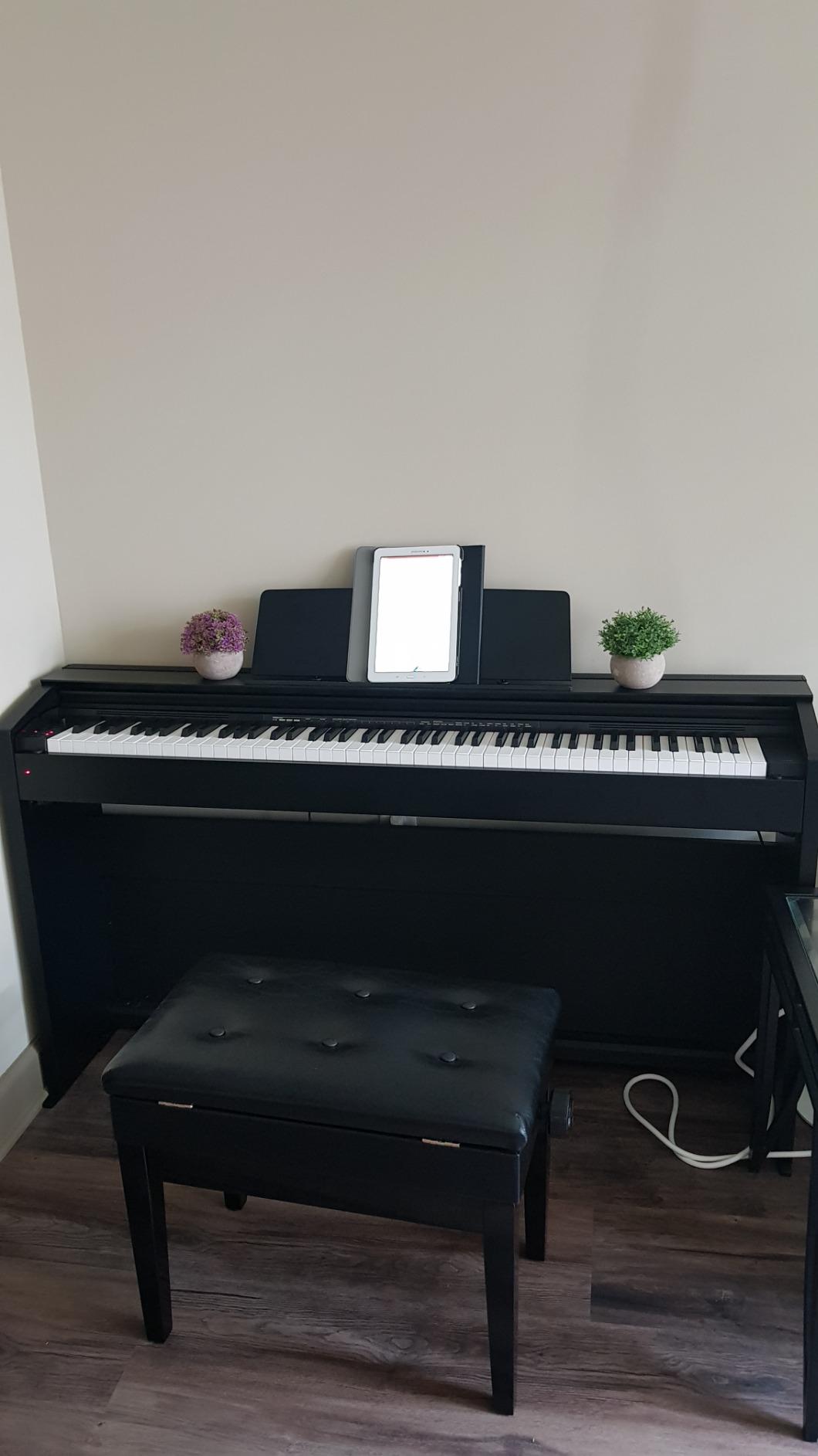 Casio Privia PX-870 88-Key Weighted Console Digital Piano with Tri-Sensor II Scaled Hammer Action Keys customer photo 2