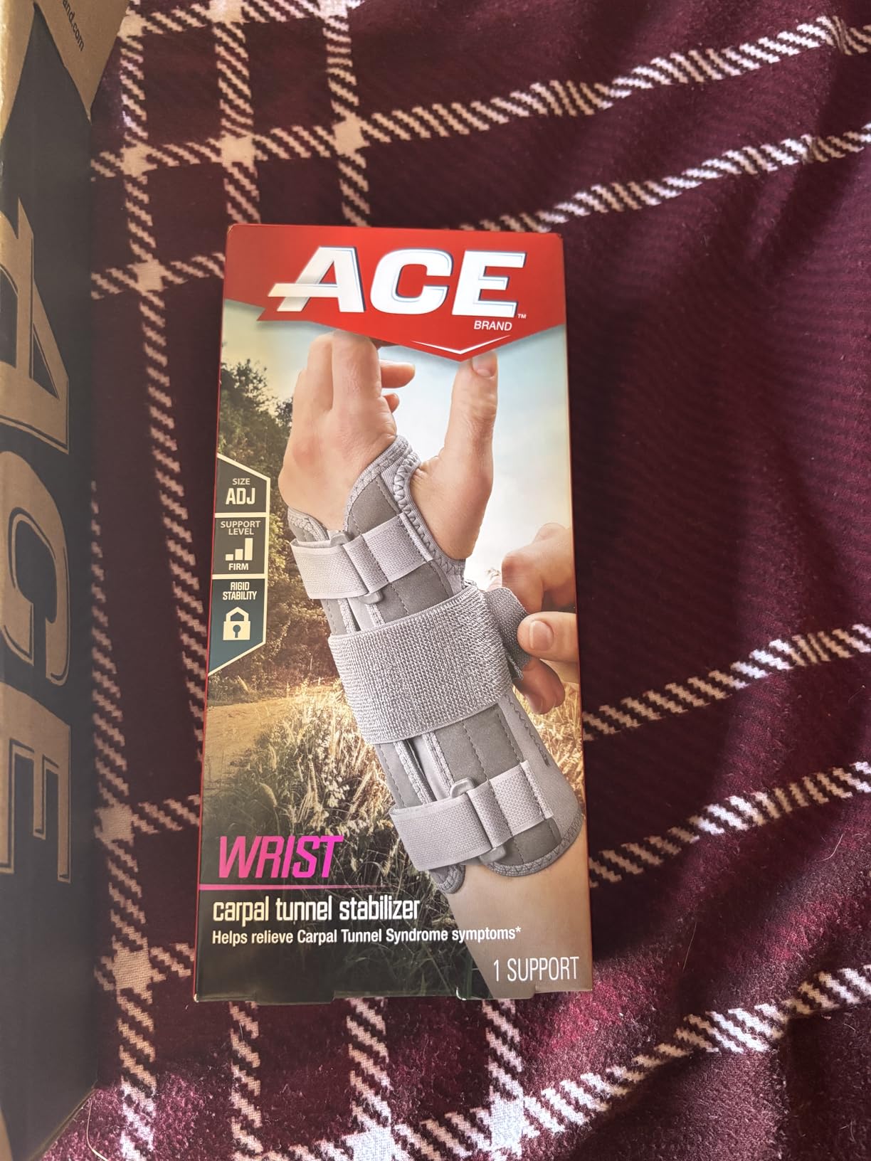 ACE Deluxe Wrist Stabilizer, Left Hand, Helps Relieve Symptoms of Carpal Tunnel Syndrome, Adjustable, Stabilizing, Firm Support customer photo 2