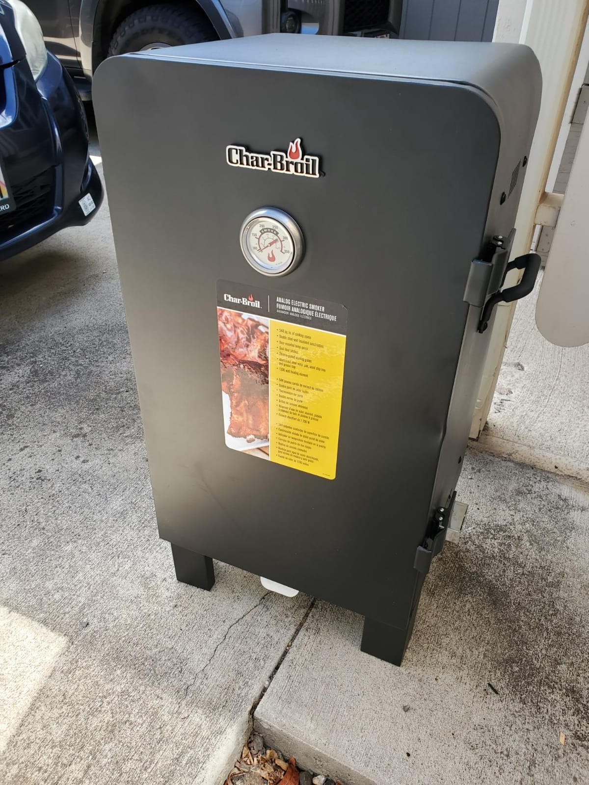Char-Broil Analog Electric Smoker, Black - 18202077 customer photo 1