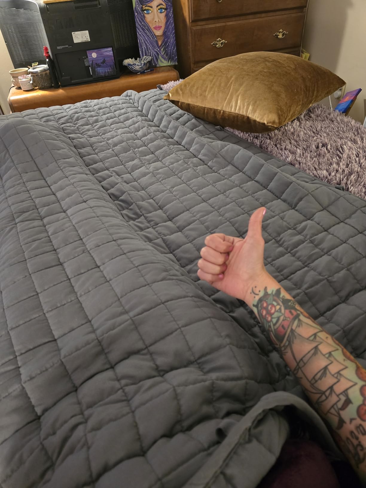 YnM 15lbs Weighted Blanket for Adults, Breathable Heavy Bed Throw Blanket with Cooling Glass Beads for All Season Use, Ideal for One Person of 140lbs (60x80 Inches, Queen Bed, Dark Grey) customer photo 2