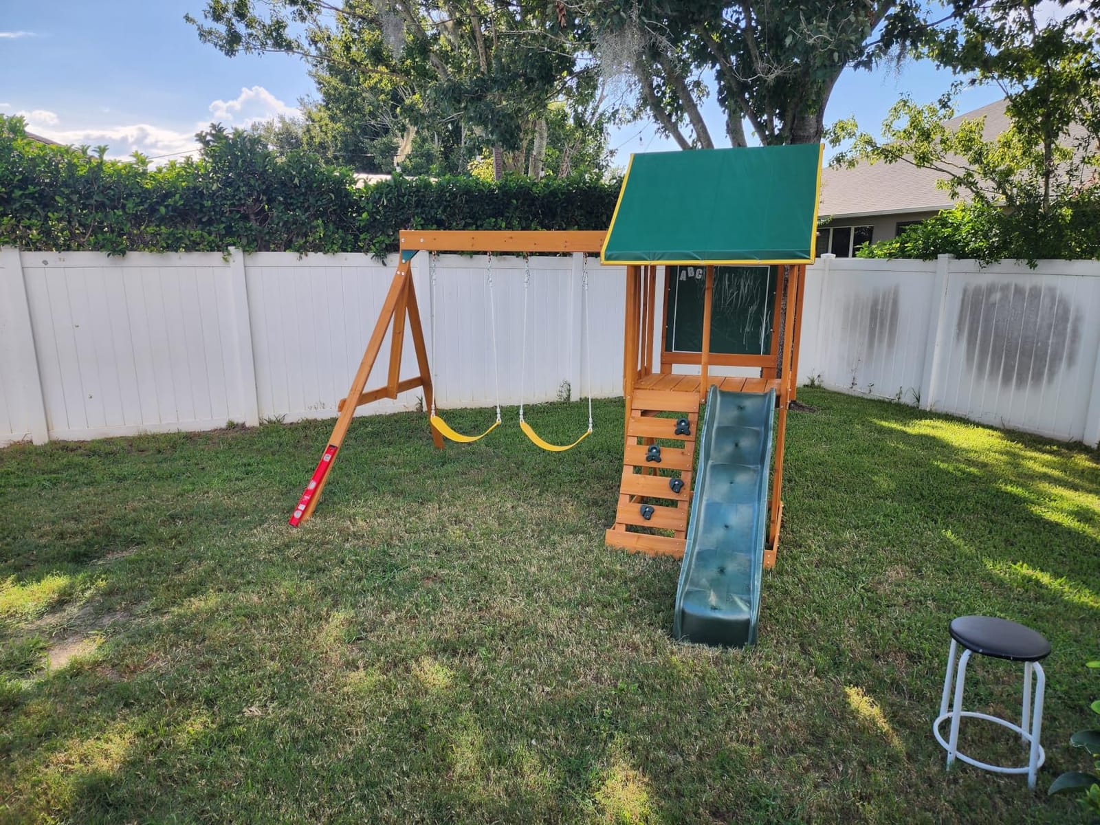 KidKraft Appleton Wooden Swing Set, (Amazon Exclusive) | Rock Wall, Wavy Slide, Vinyl Canopy, 2 Swings, Sandbox Area, For Ages 3+ customer photo 2