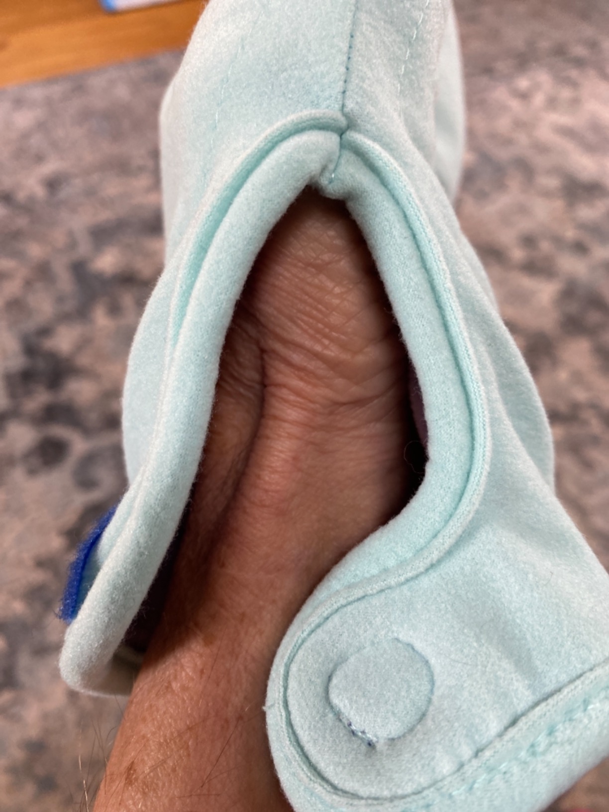 NatraCure Microwaveable Hand Warmer Mittens - Heated Gloves for Arthritis, Raynaud's Syndrome, Soreness & Stiff Joint Pain - Moist Heat Therapy Gloves - 1 Pair customer photo 2